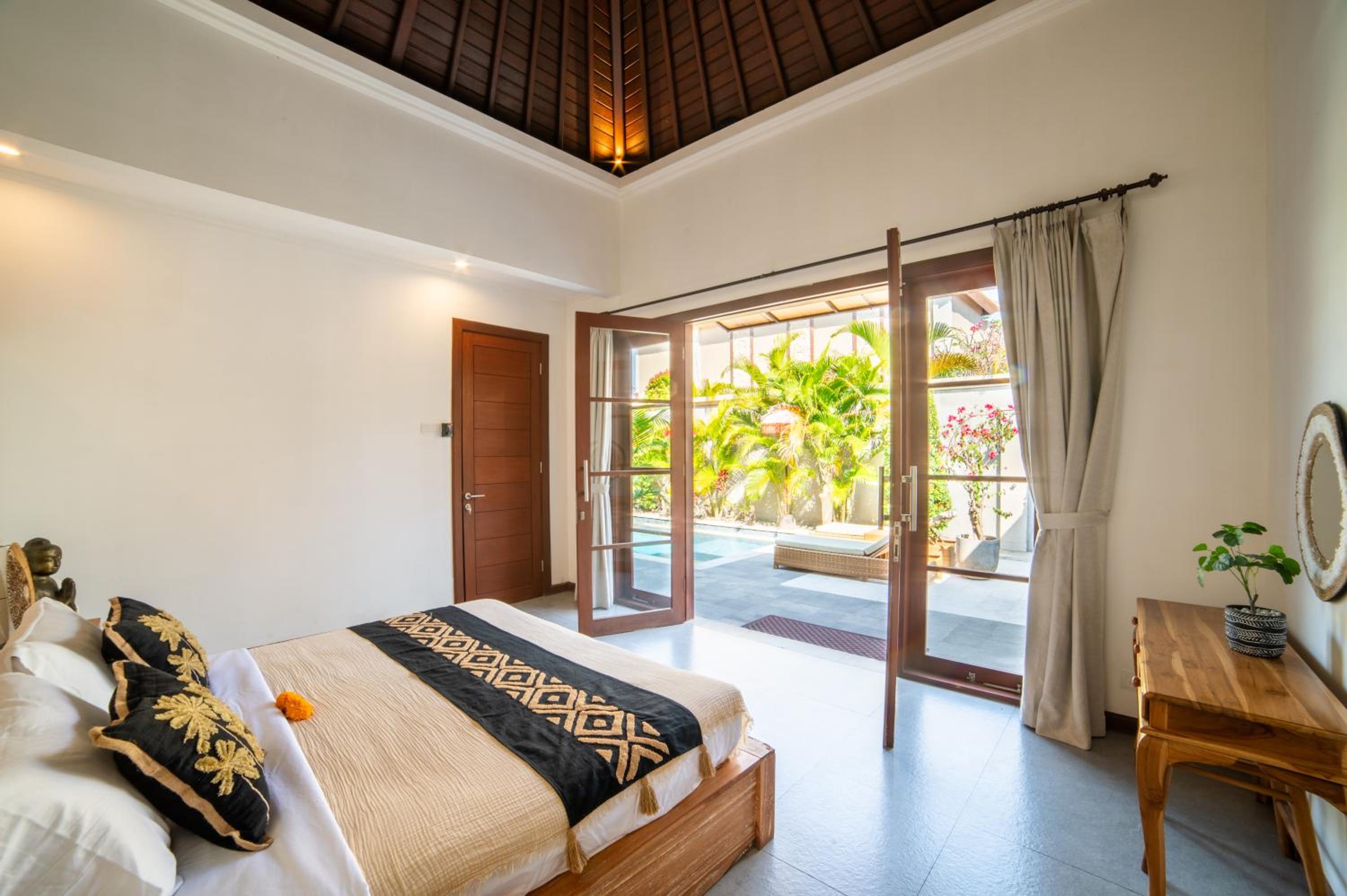 Island Getaway Villa