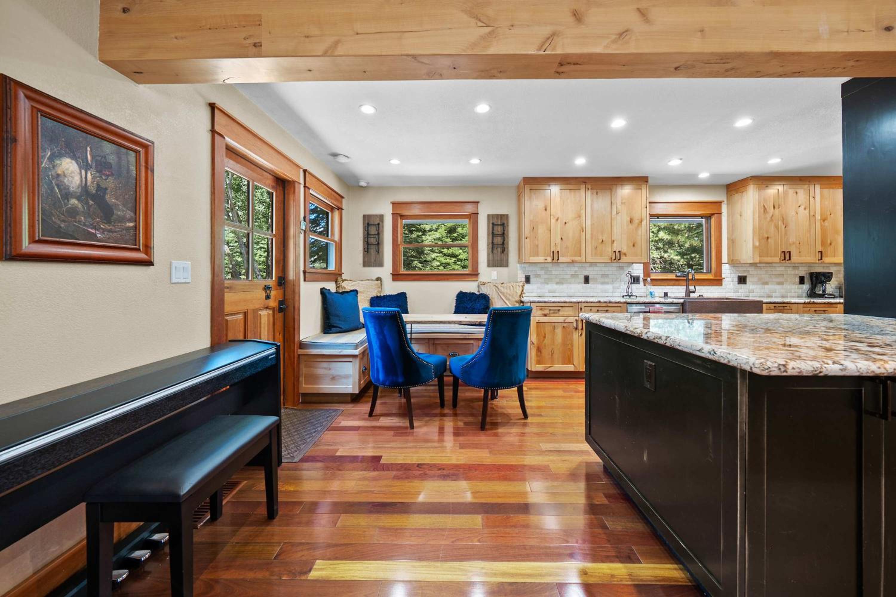 Cozy Aspen Haven - Stay for 6