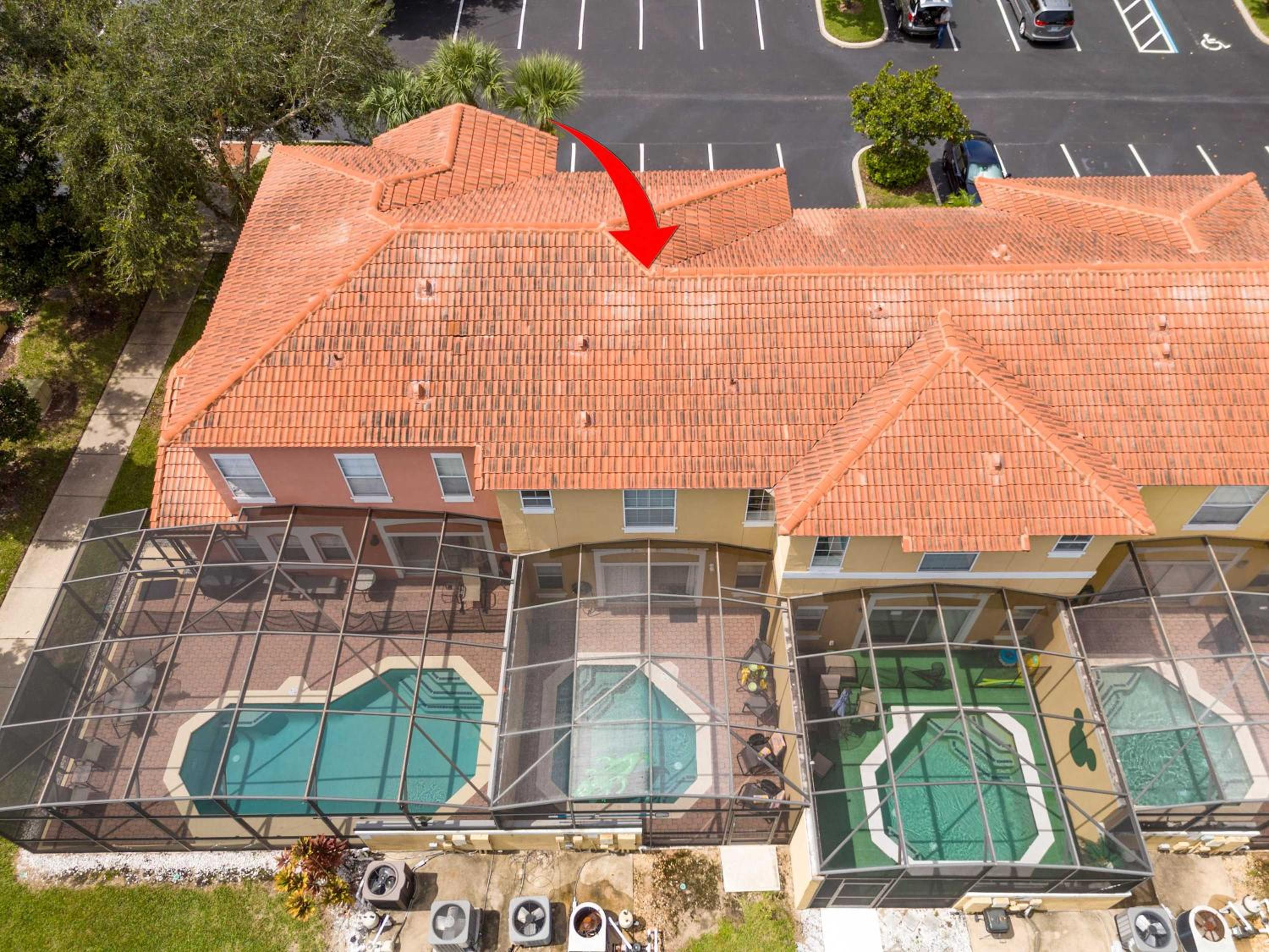 Bright 3B w Pool Close to Disney Encantada 8545