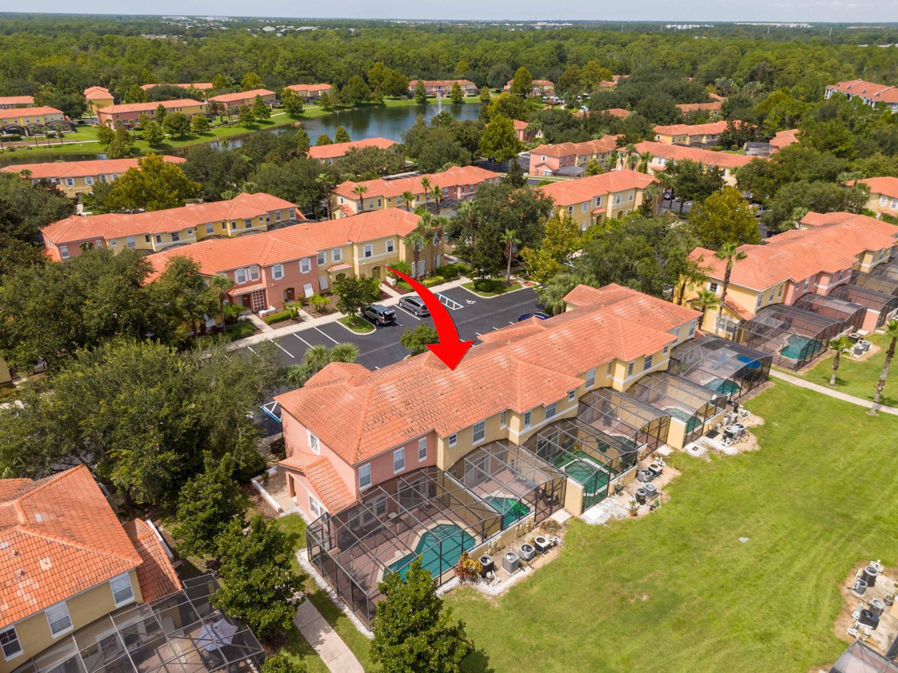 Bright 3B w Pool Close to Disney Encantada 8545