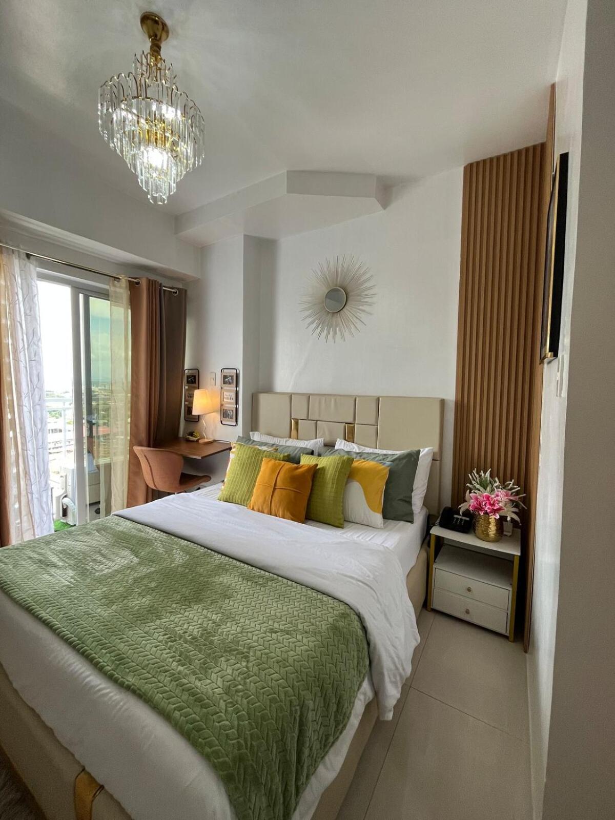 City & Samal View Studio with Balcony and Free WiFi & Netflix