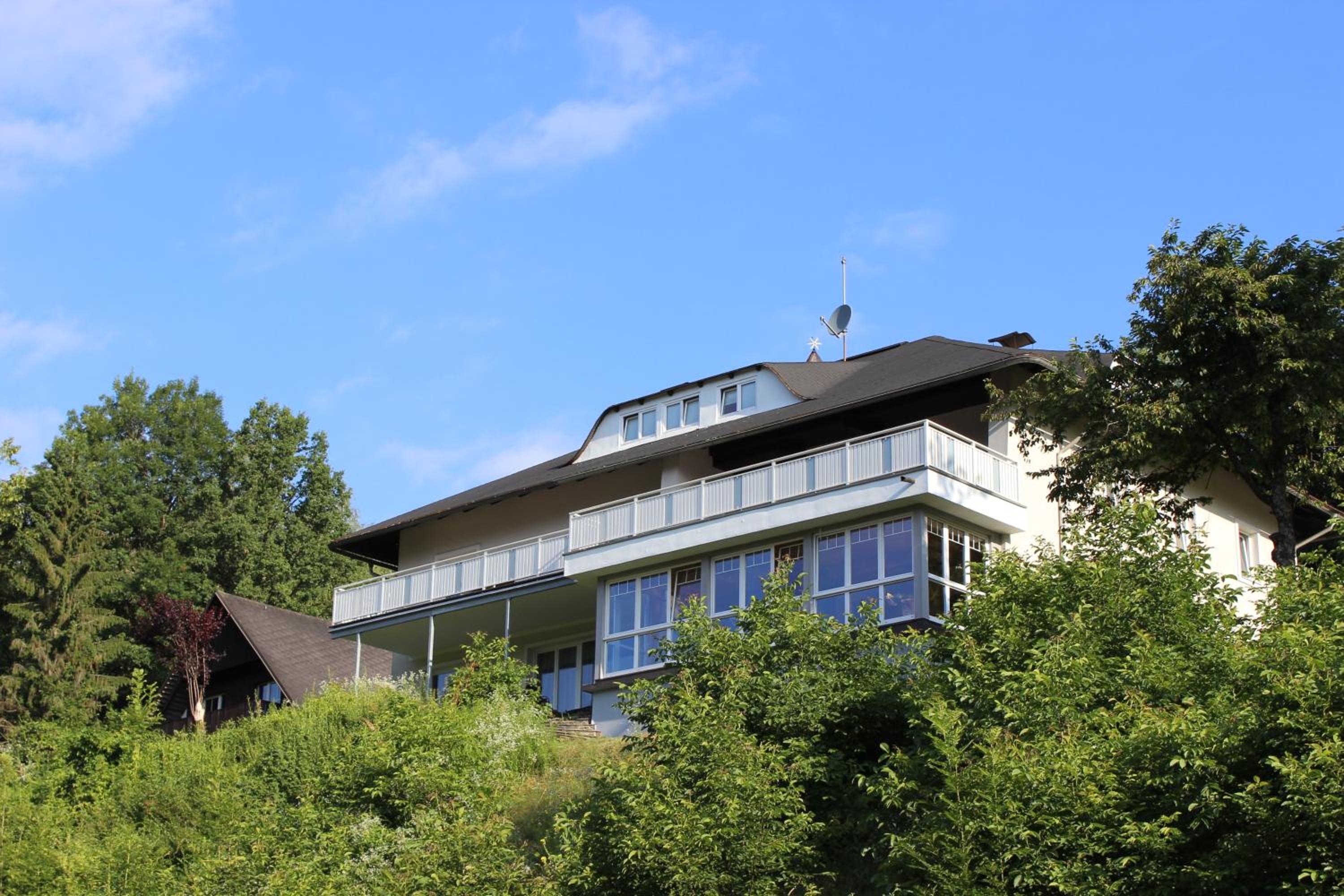 Ferienwohnungen Krakolinig