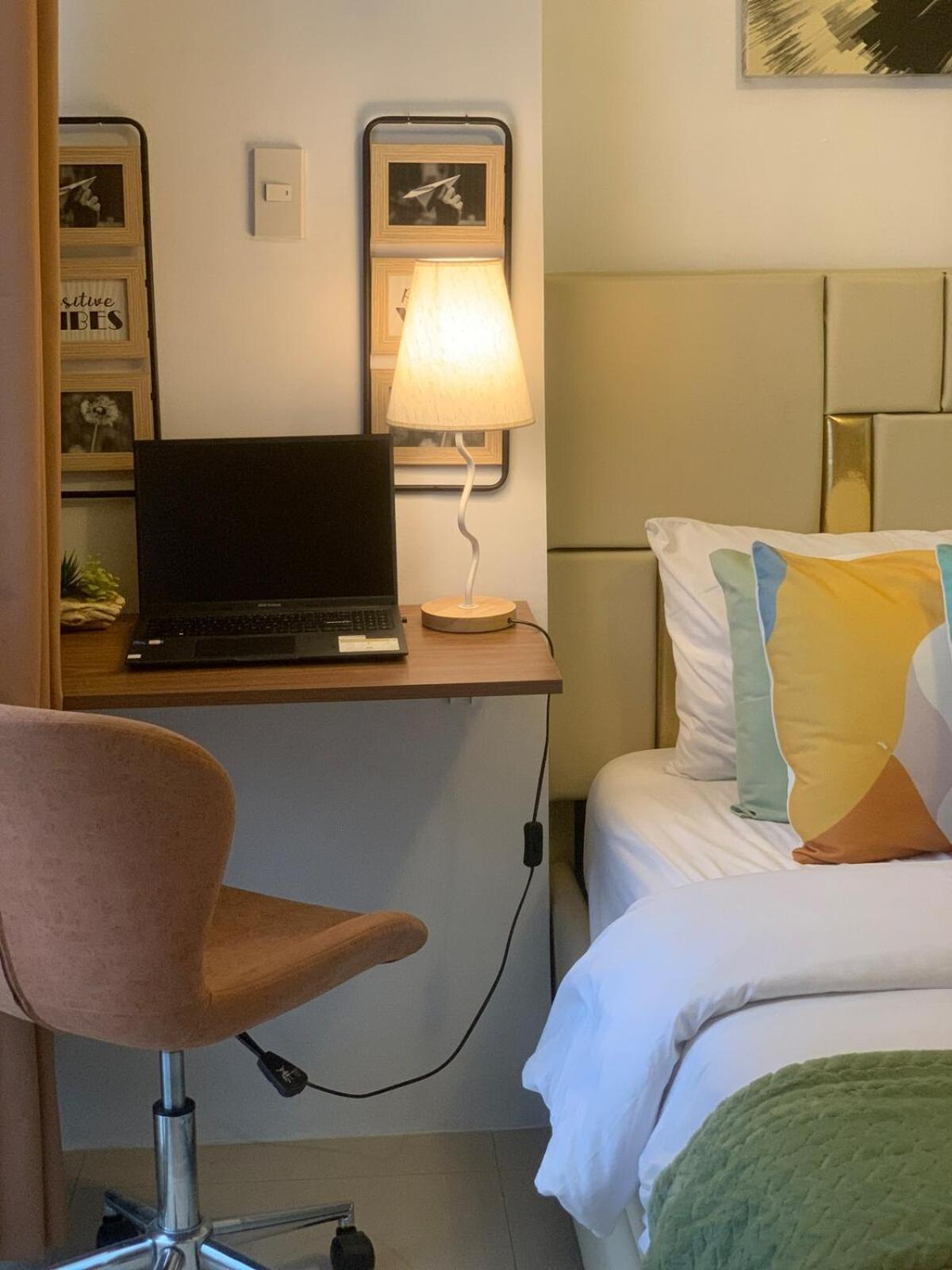 City & Samal View Studio with Balcony and Free WiFi & Netflix
