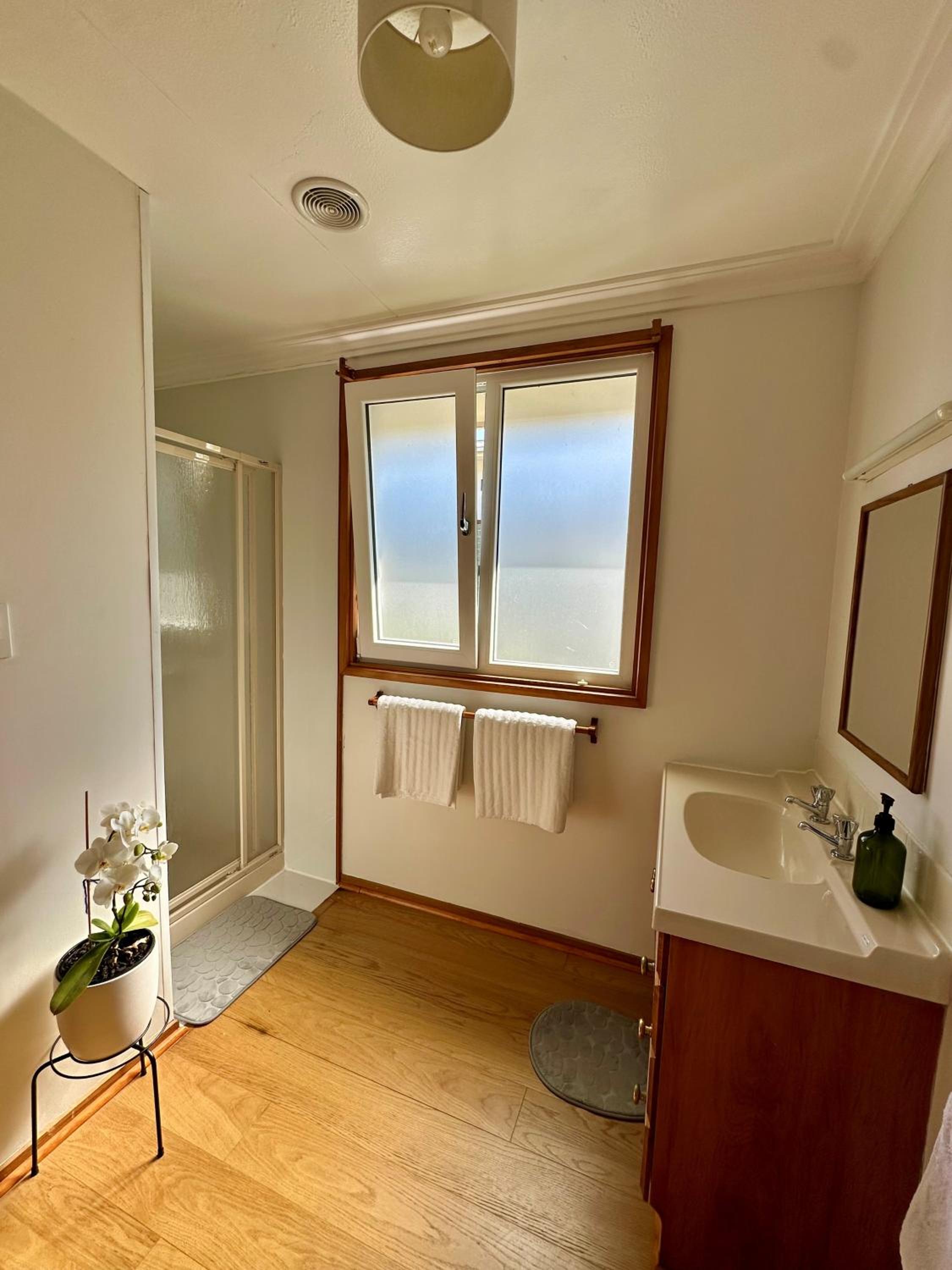 Cozy and quiet studio apartment with shared spa pool