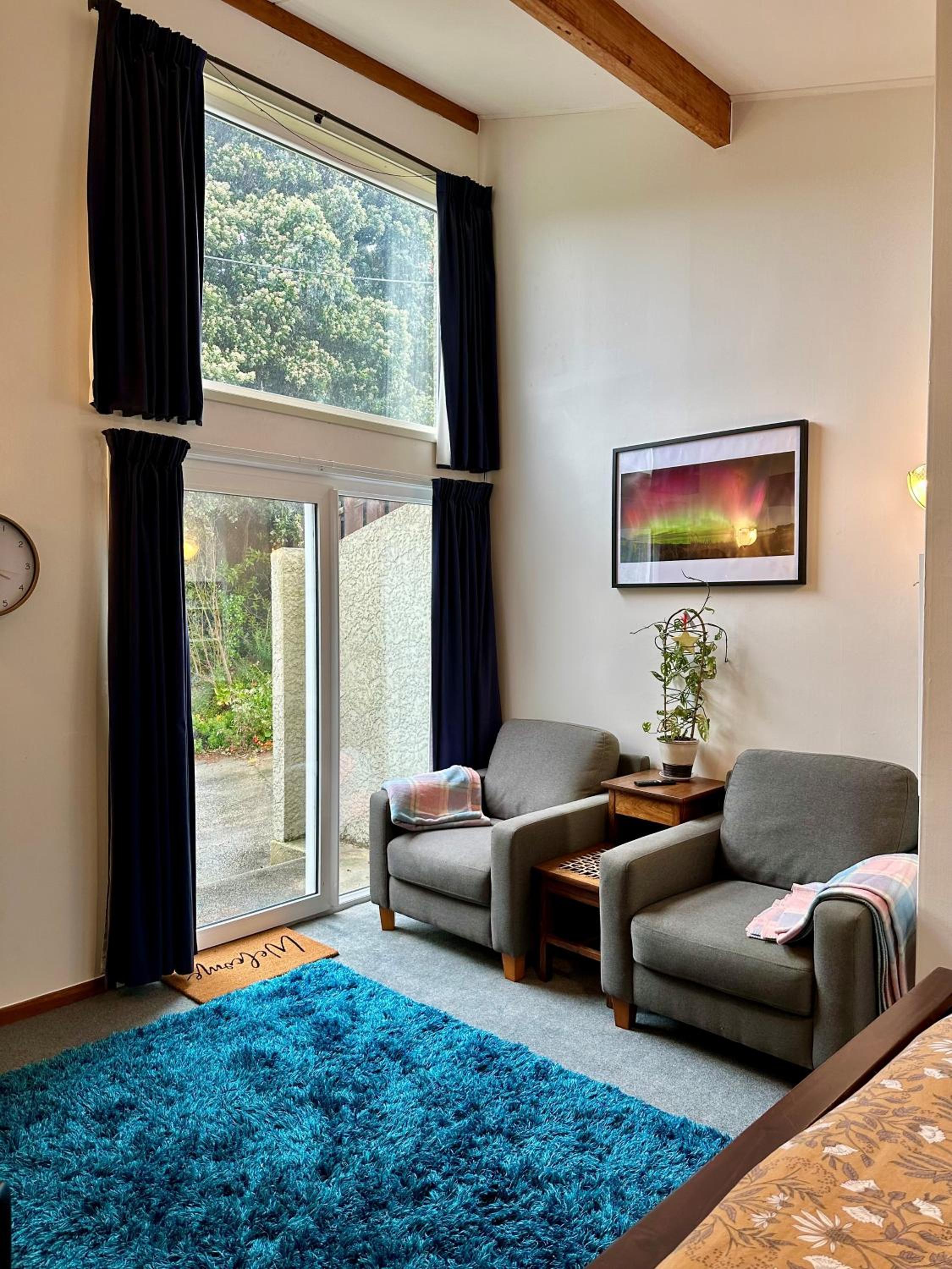 Cozy and quiet studio apartment with shared spa pool