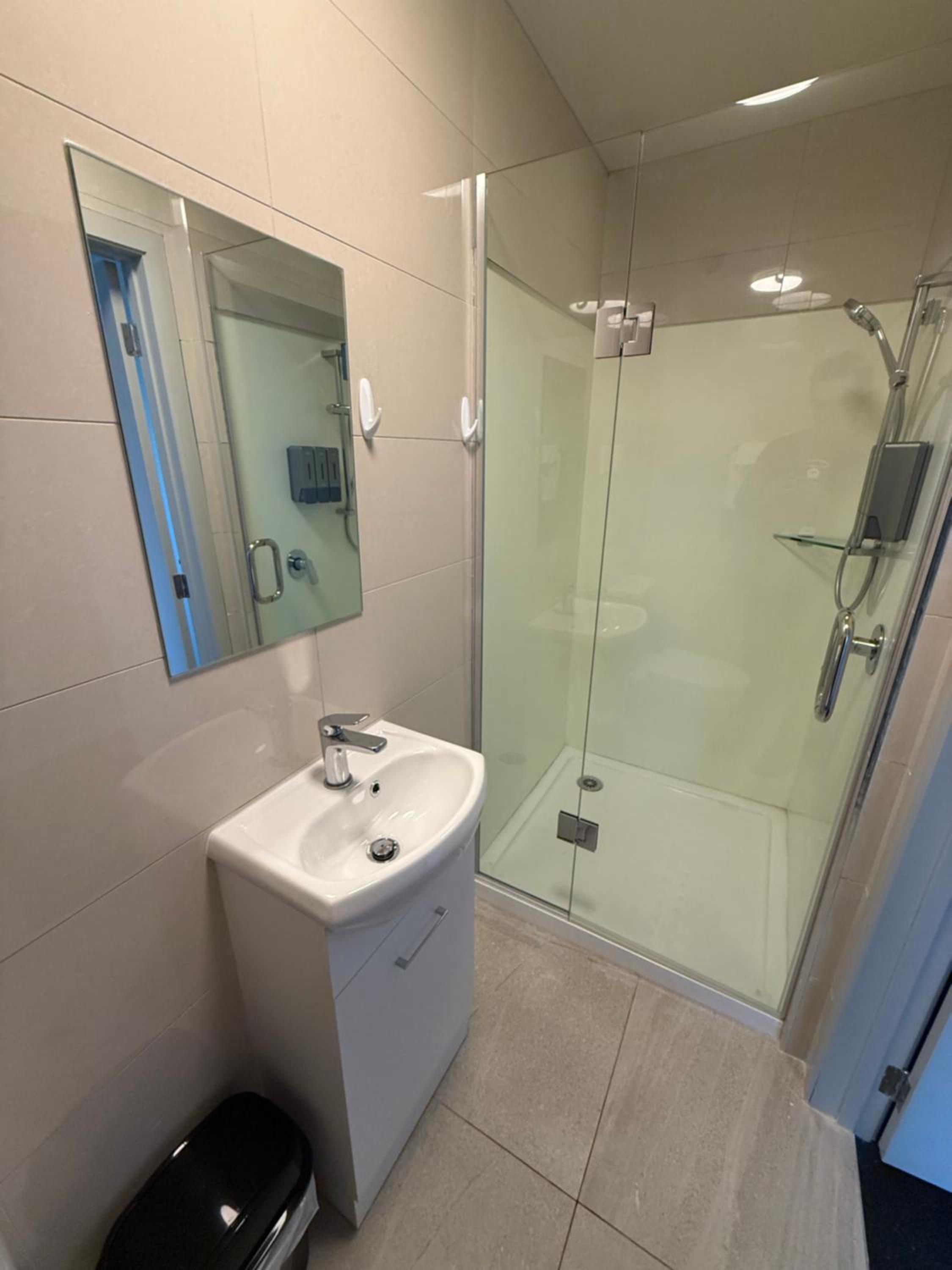 Goodview Hotel