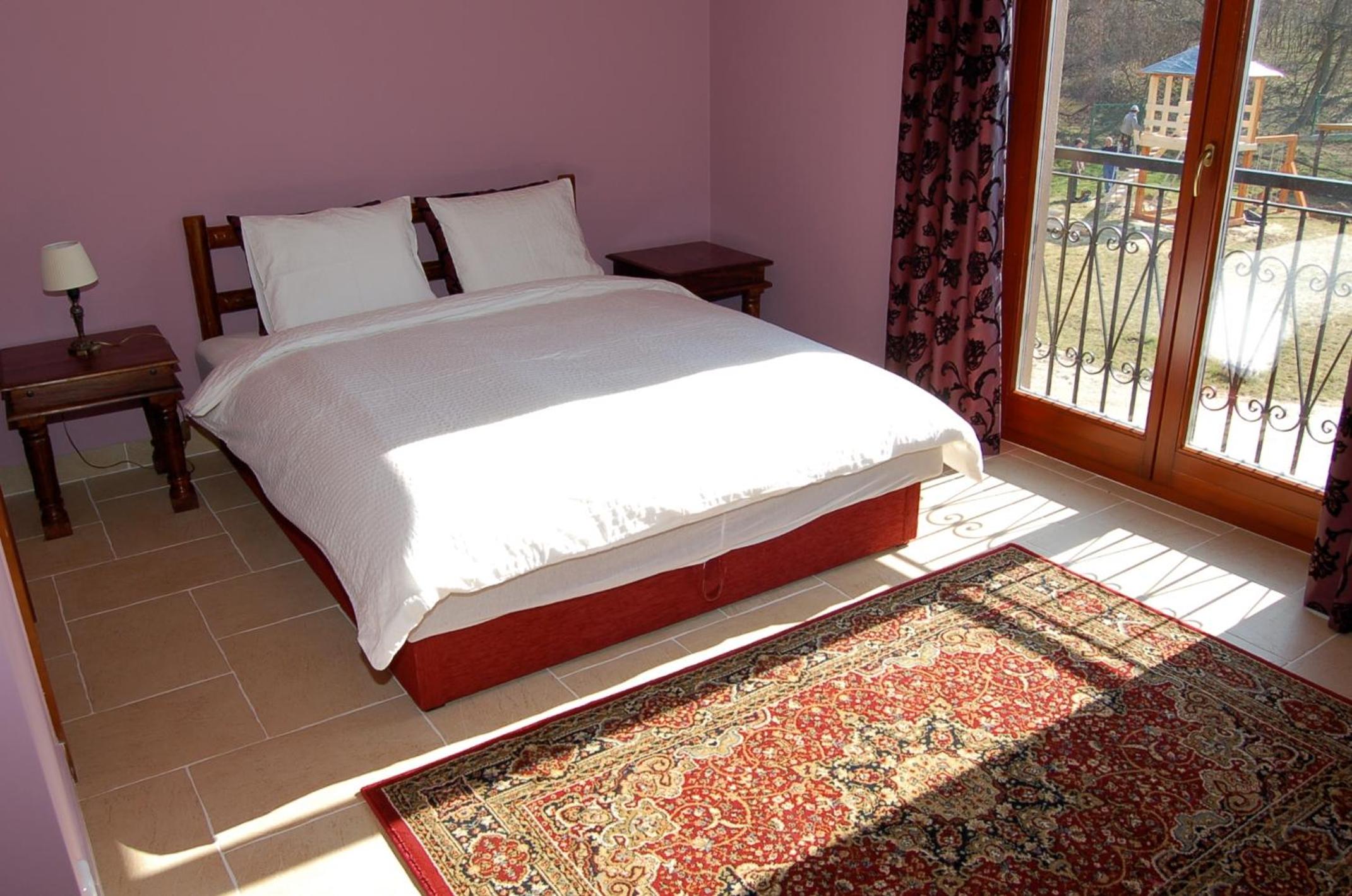 Photo 46