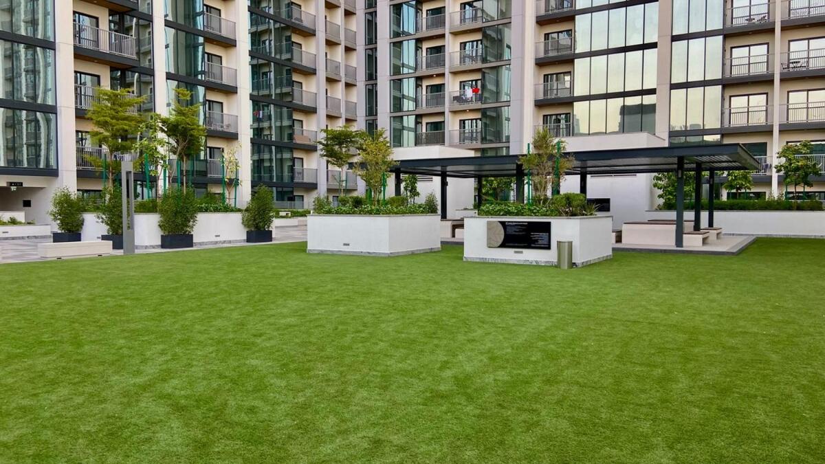 Elegant 1BR with Bedroom Balcony - Sobha Crest C
