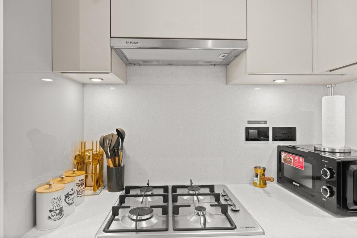 Elegant 1BR with Bedroom Balcony - Sobha Crest C
