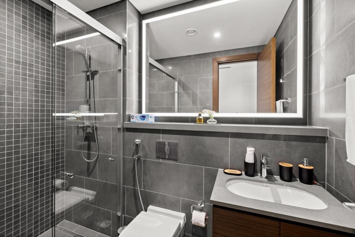 Elegant 1BR with Bedroom Balcony - Sobha Crest C
