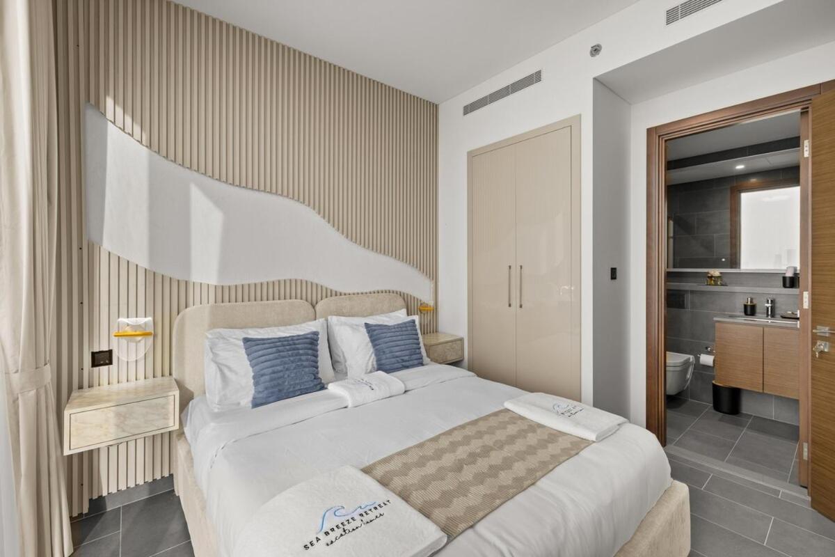 Premium Stay in Sobha 1BR with Extra Room and Balcony