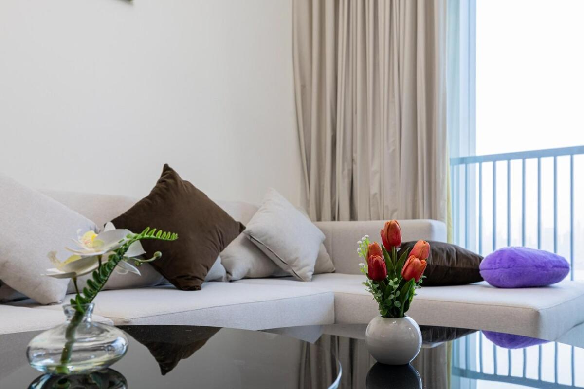 Premium Stay in Sobha 1BR with Extra Room and Balcony