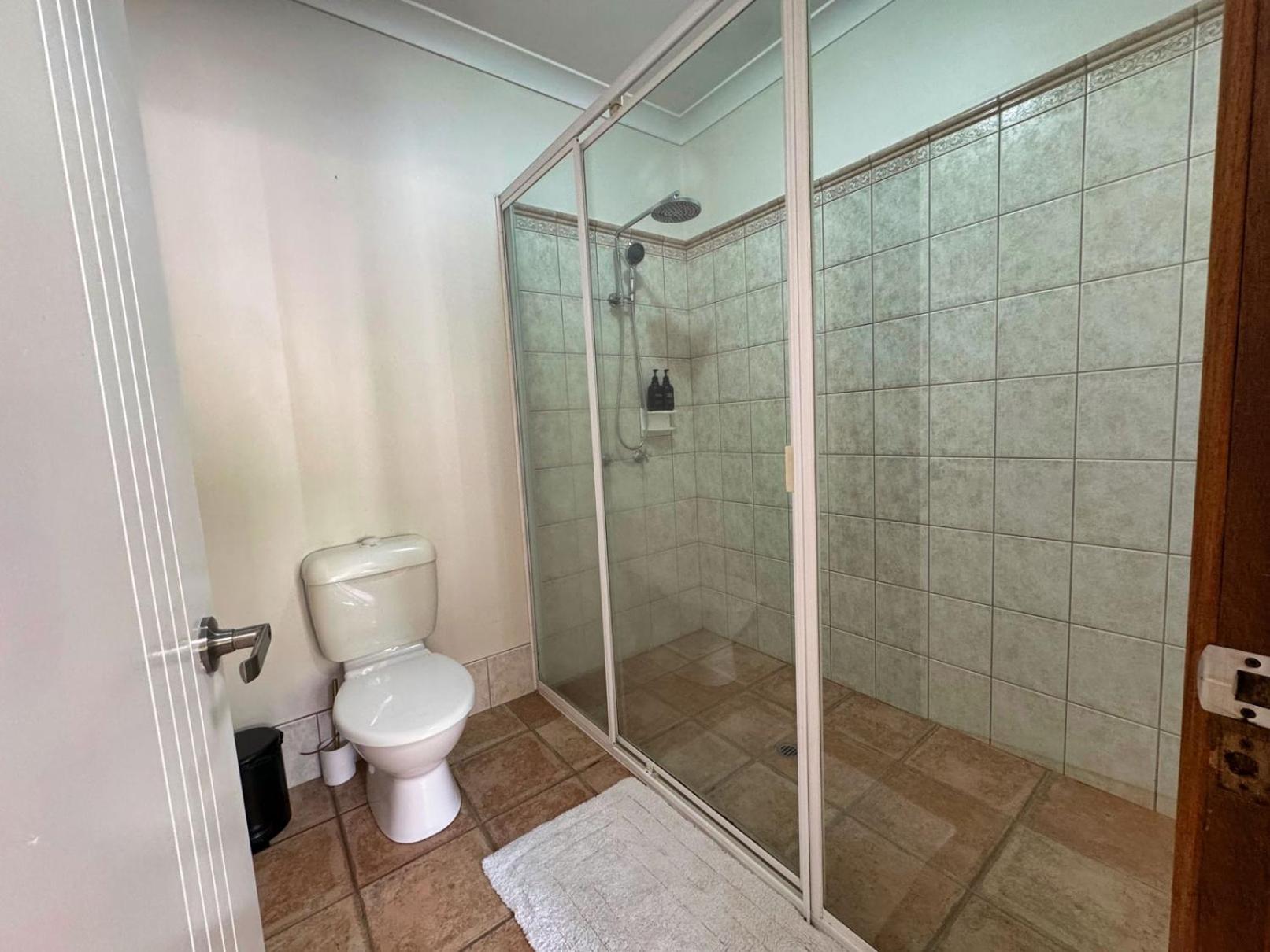 Ahana Hillside - Scenic Stay Near Cairns