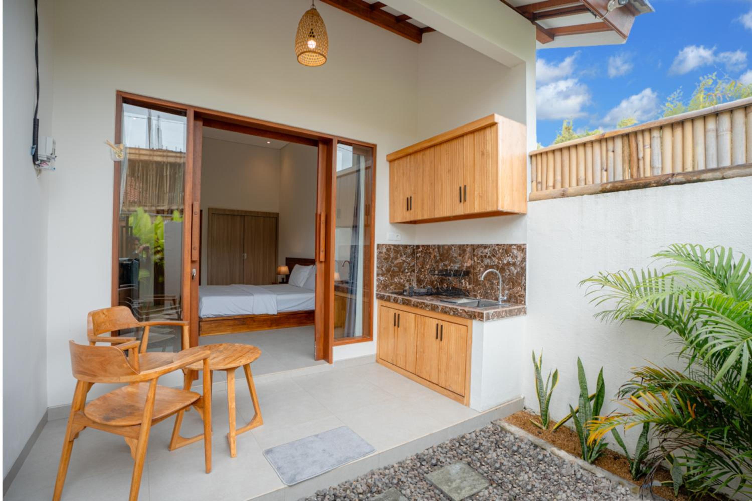 Abimanyu Guest House