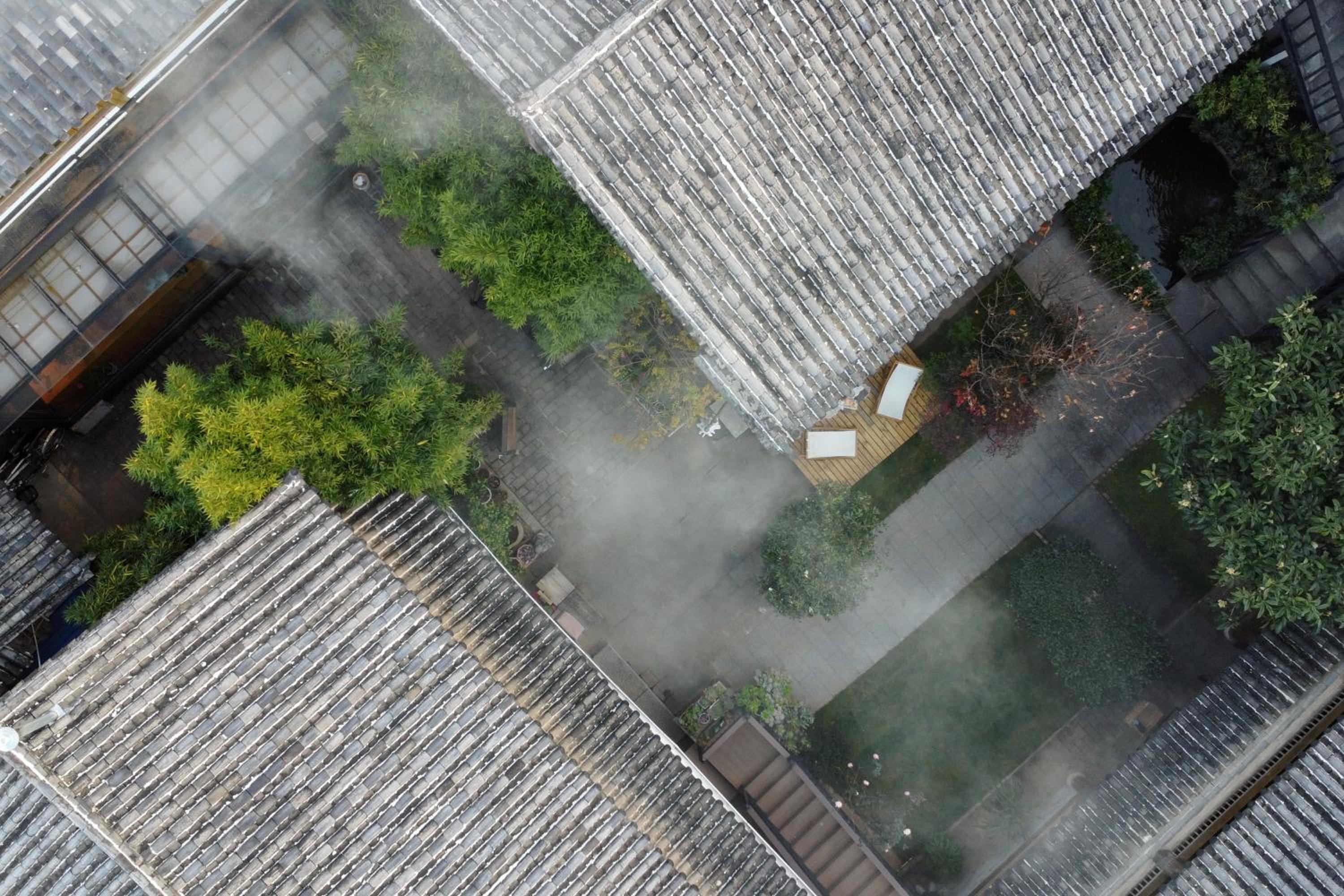 Lijiang Sadhu Inn