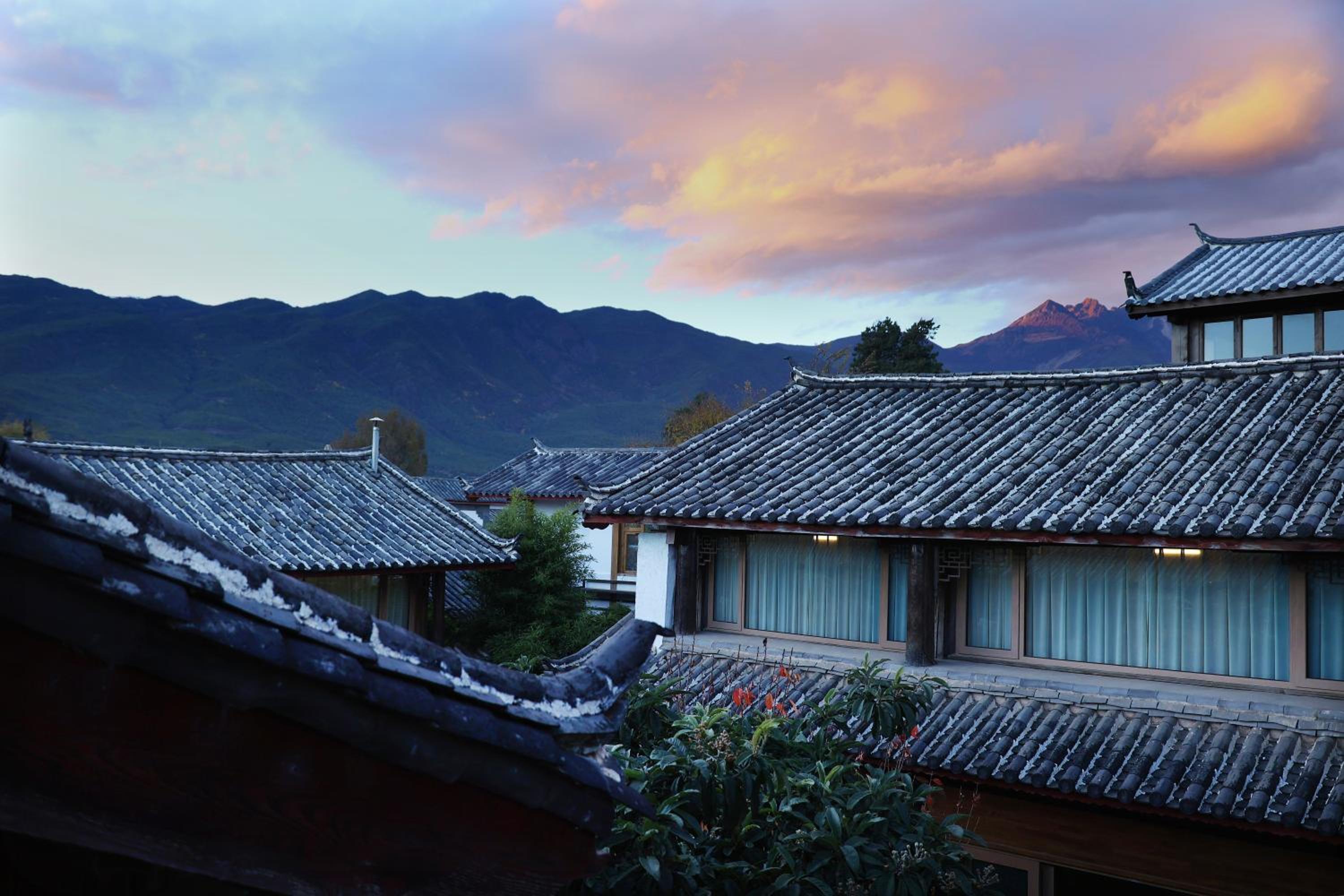 Lijiang Sadhu Inn