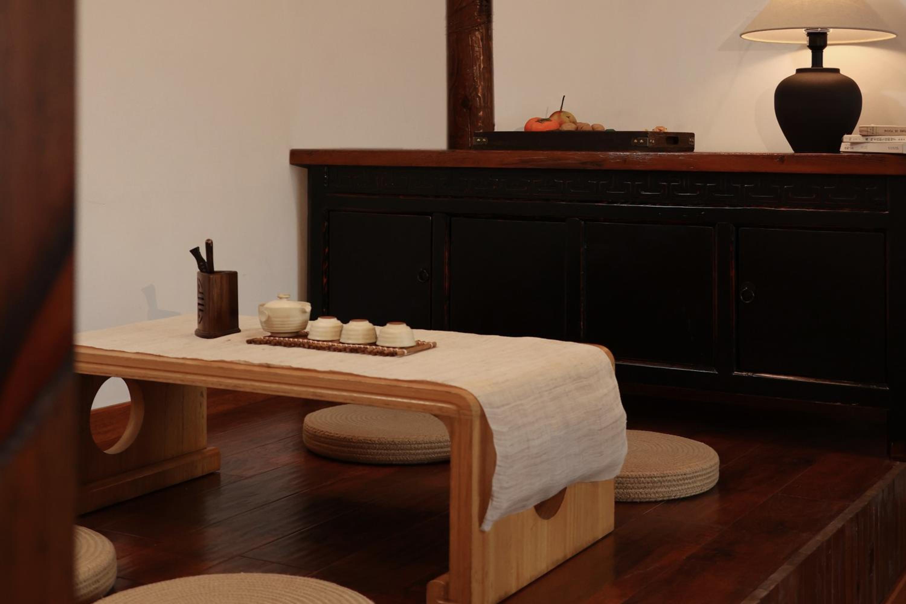 Lijiang Sadhu Inn