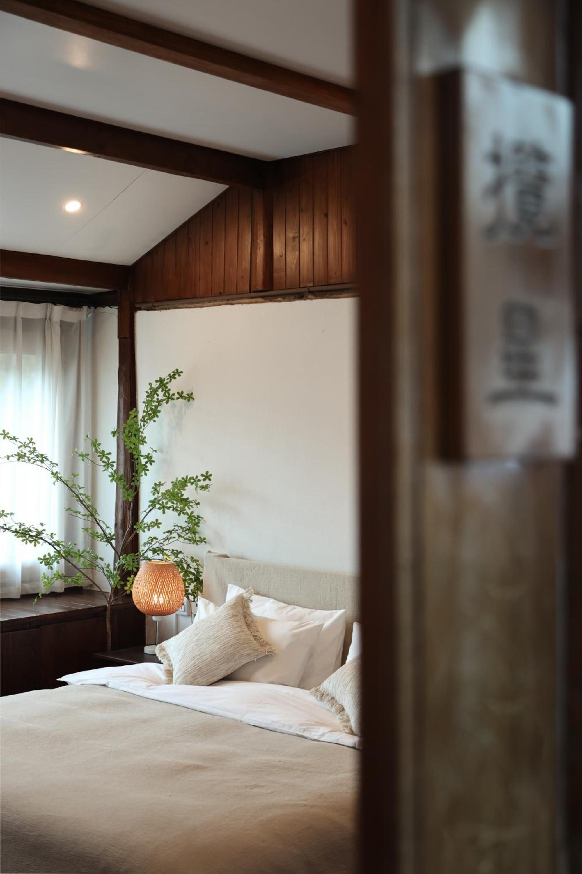 Lijiang Sadhu Inn
