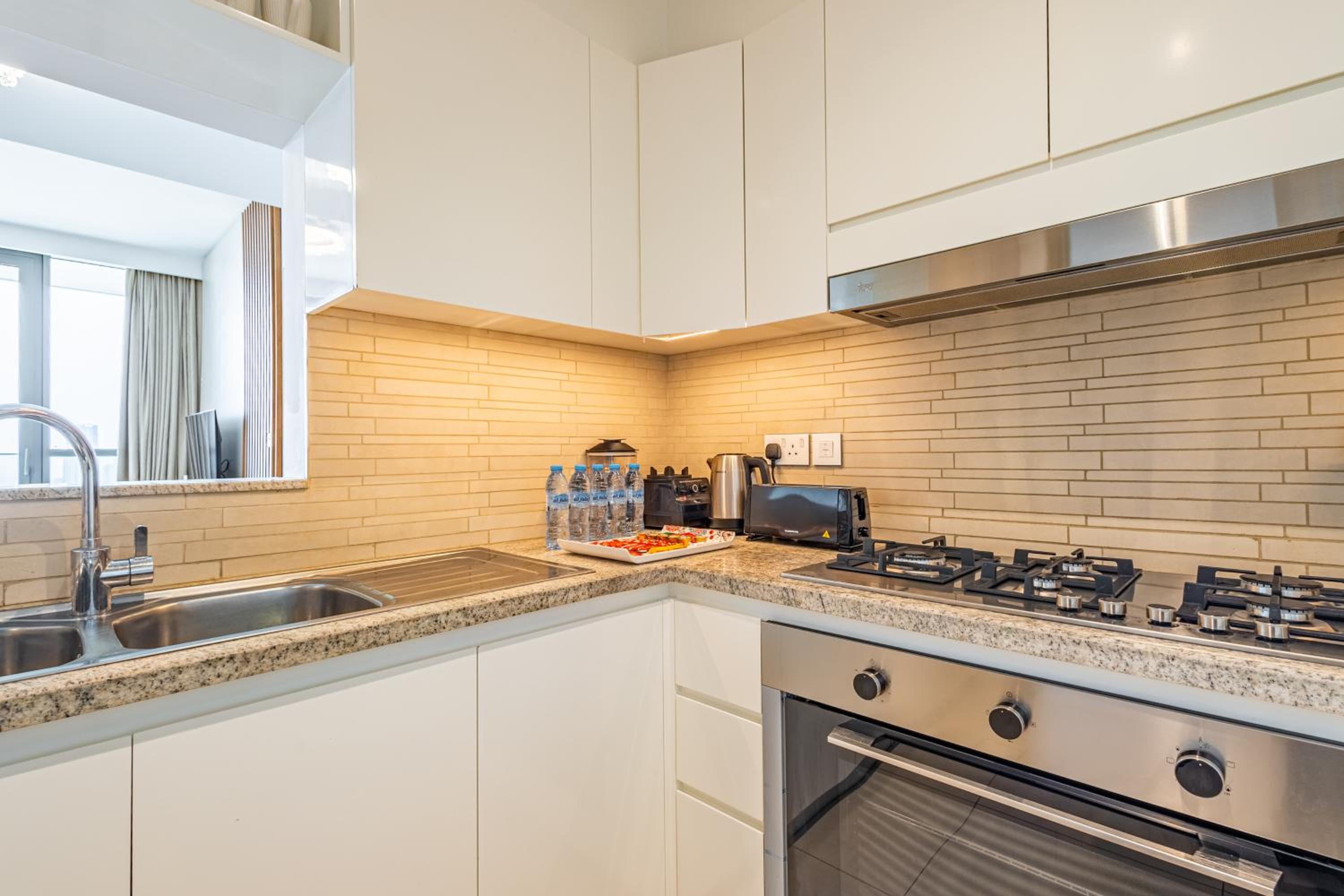 Superhost- Elegant Downtown 3BR , Burj Khalifa View