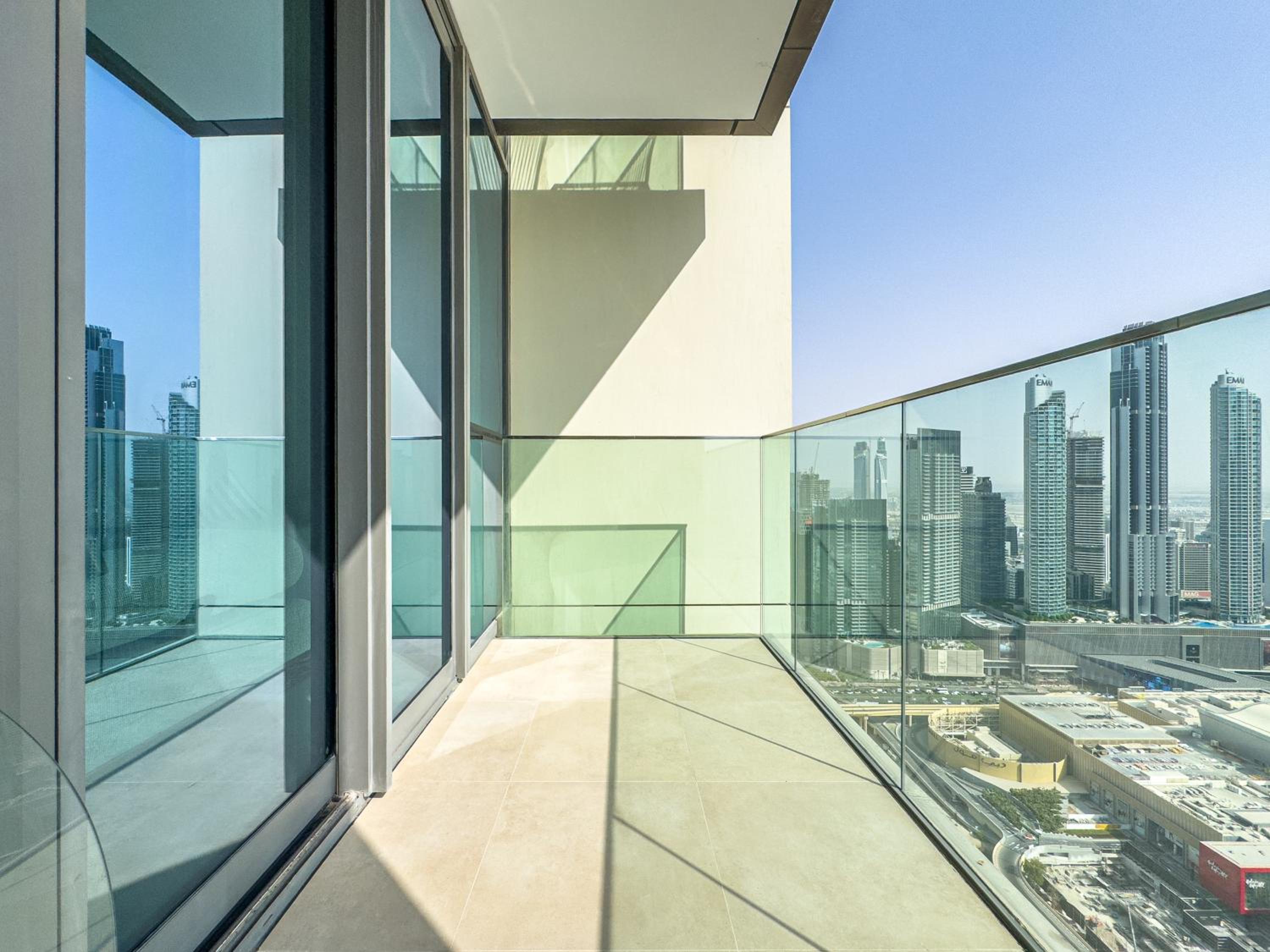 Superhost- Elegant Downtown 3BR , Burj Khalifa View
