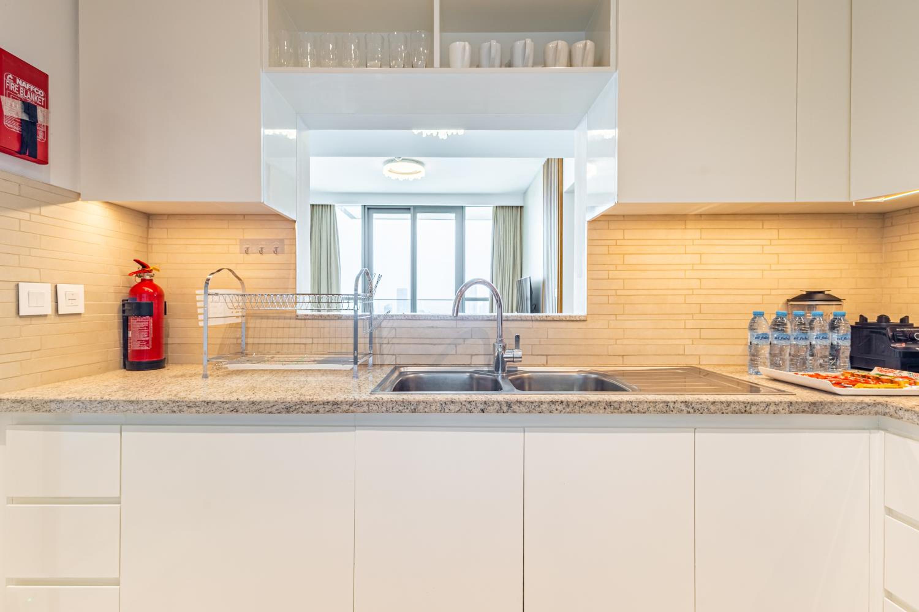 Superhost- Elegant Downtown 3BR , Burj Khalifa View