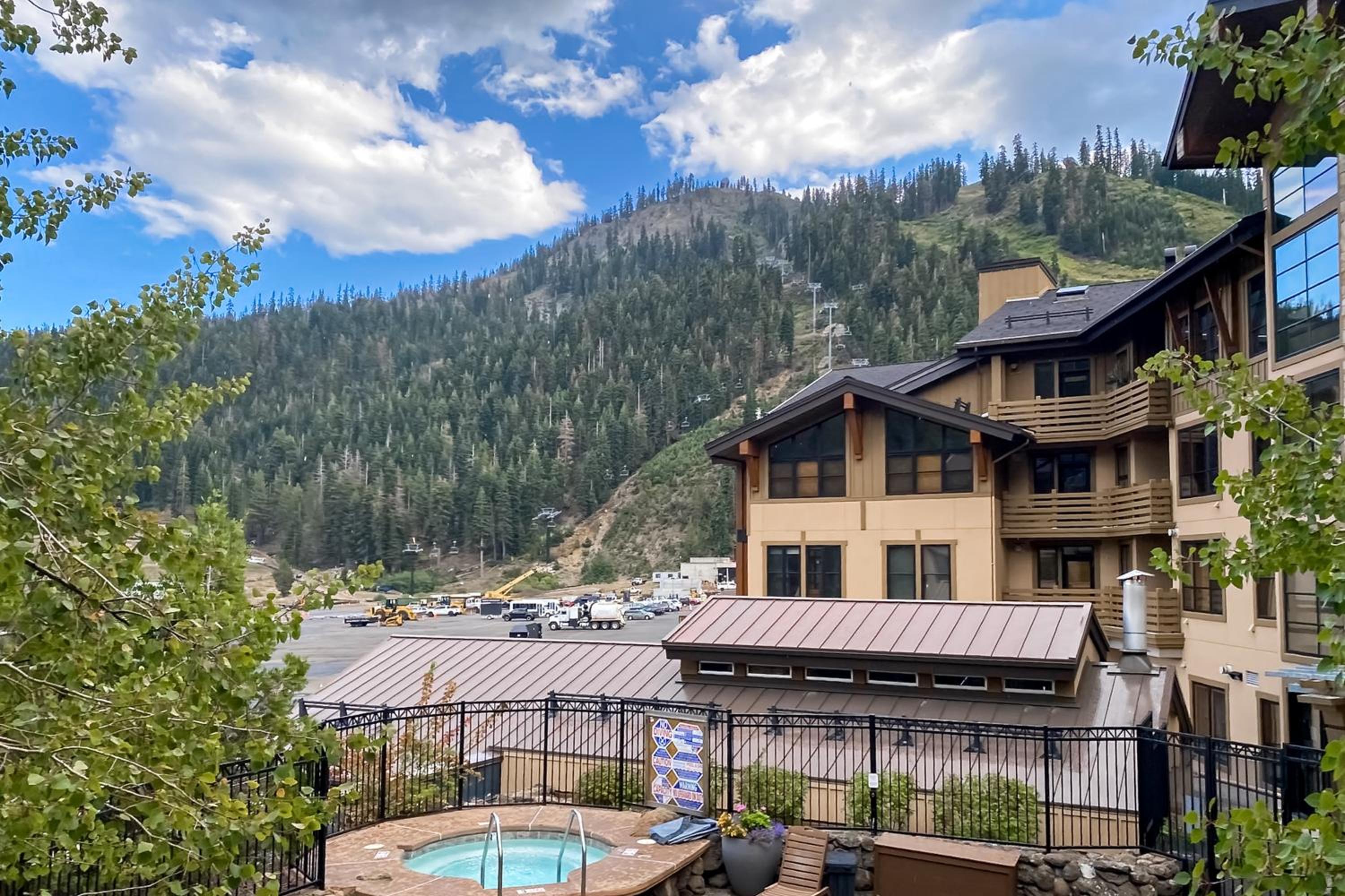 Ski-InandSki-Out Condo with Views in Olympic Valley