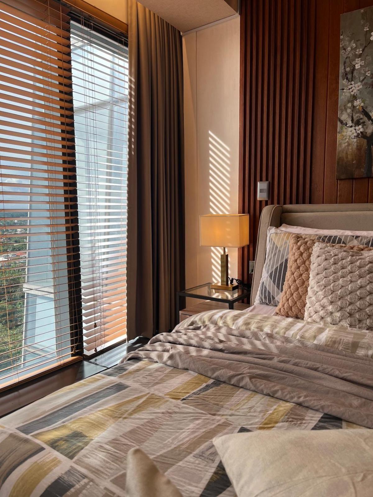 Chic & Cozy Studio at Aeon Towers with City View, Netflix, Fast WiFi