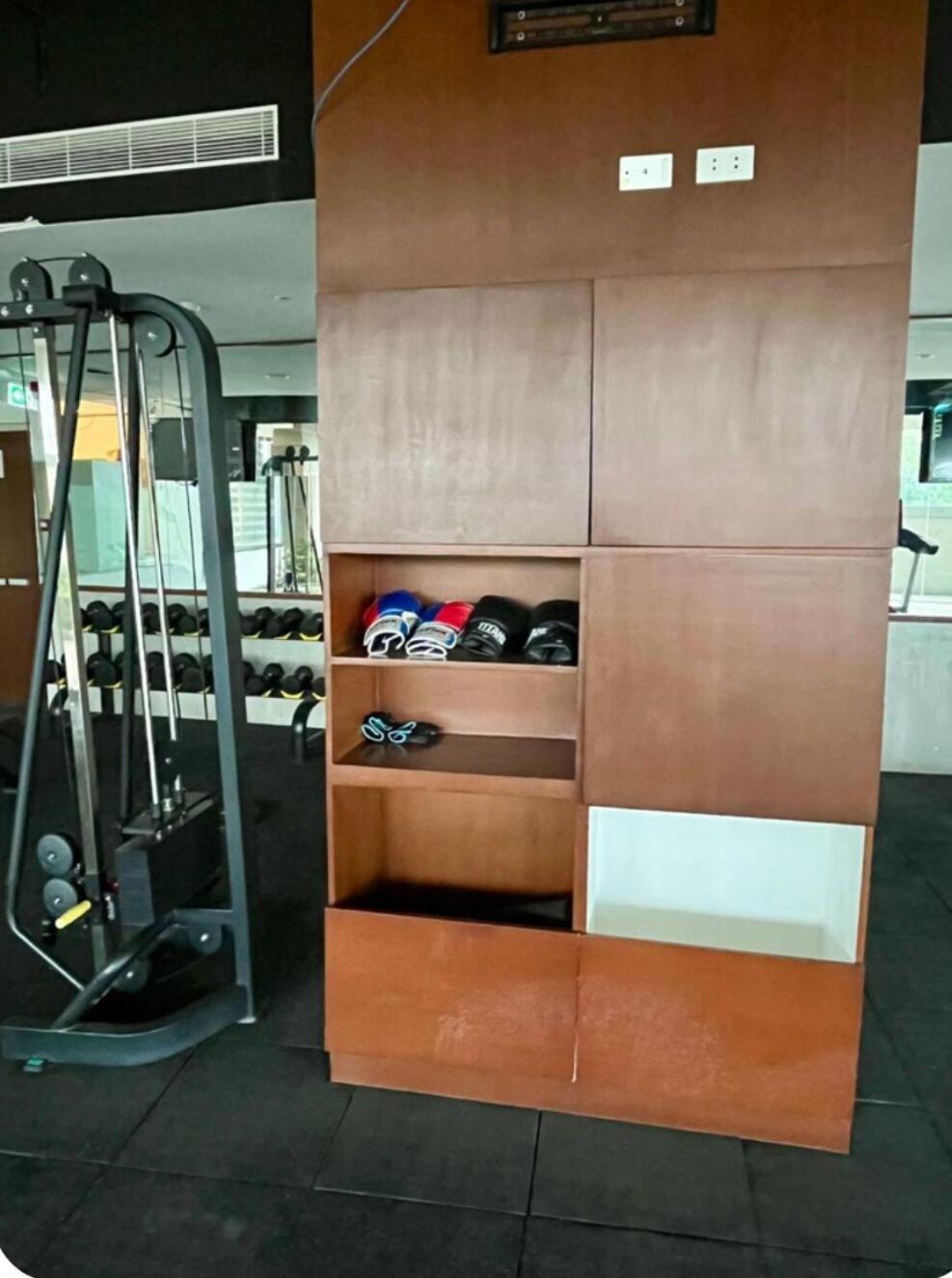 Chic & Cozy Studio at Aeon Towers with City View, Netflix, Fast WiFi