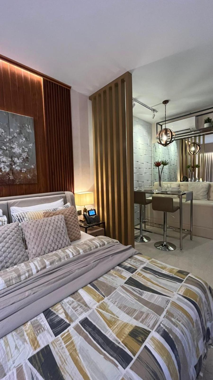 Chic & Cozy Studio at Aeon Towers with City View, Netflix, Fast WiFi