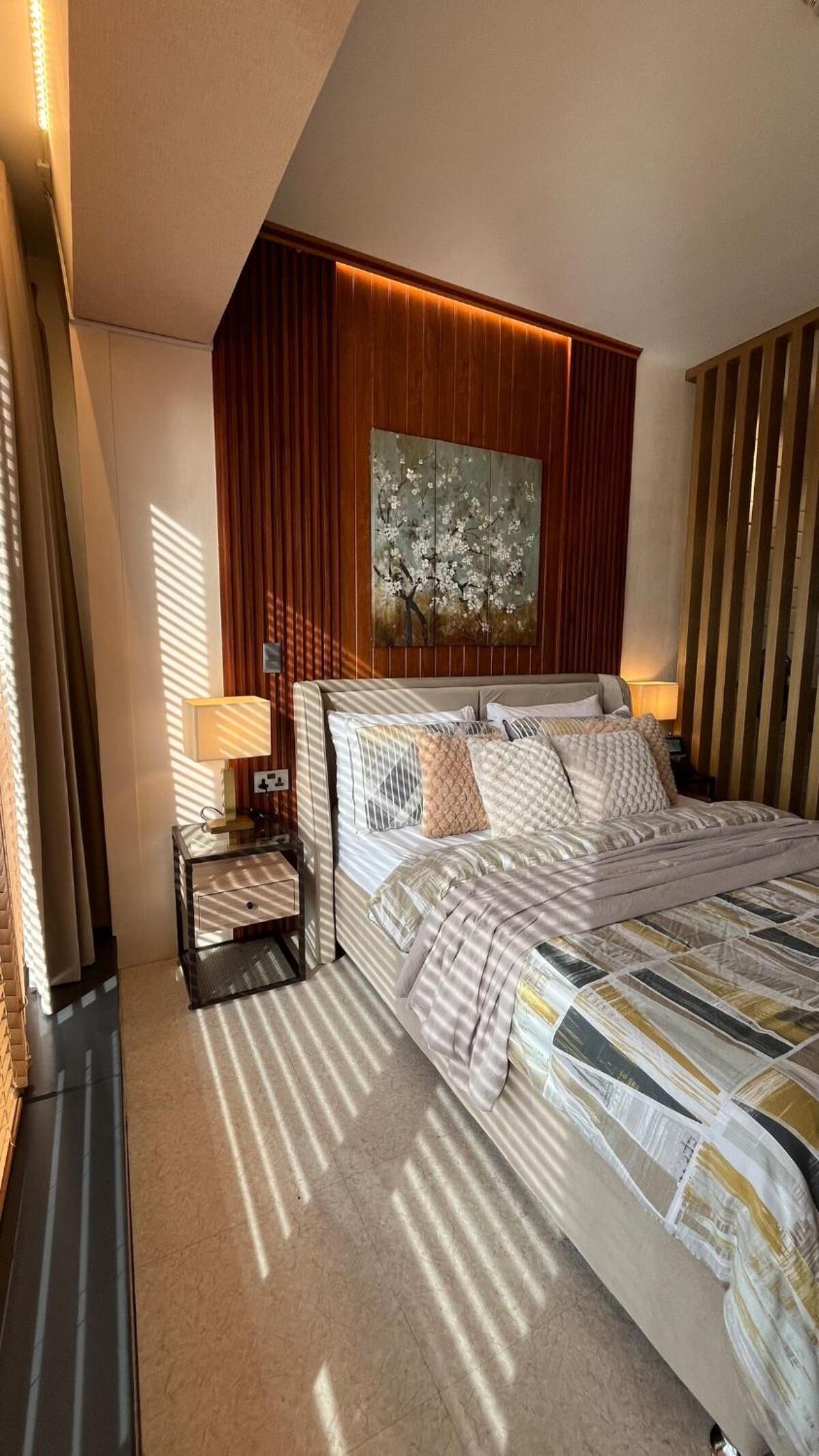 Chic & Cozy Studio at Aeon Towers with City View, Netflix, Fast WiFi