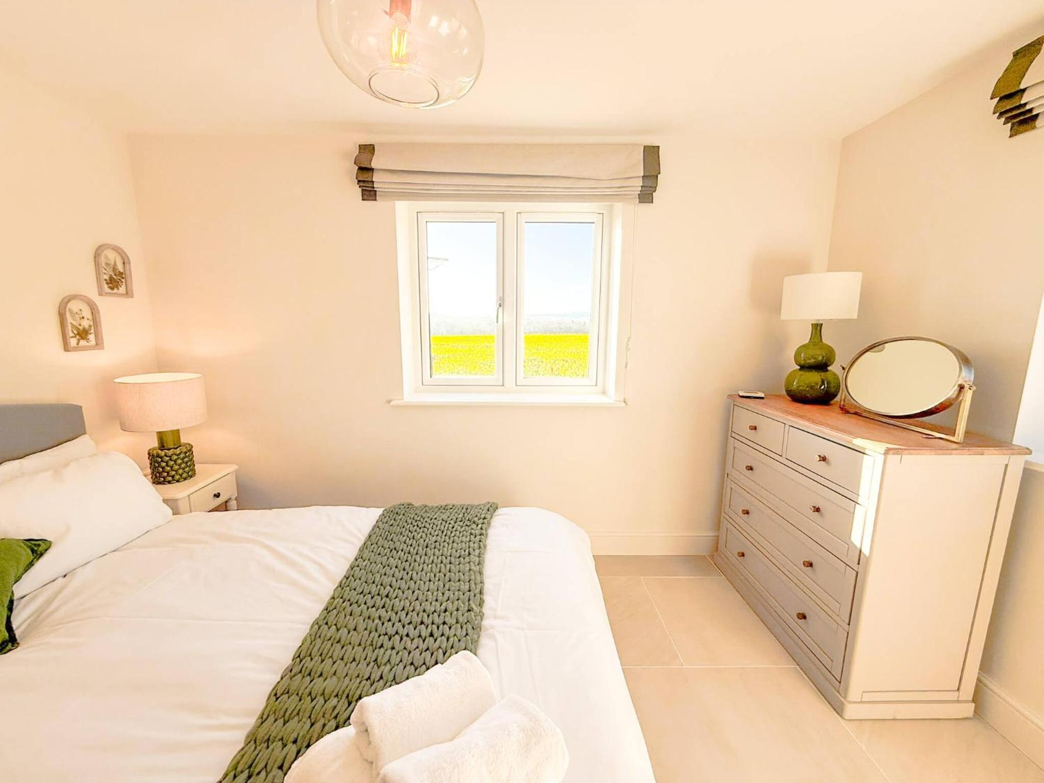 Serene Cotswold Escape 360 Views Private Acres Dog Friendly