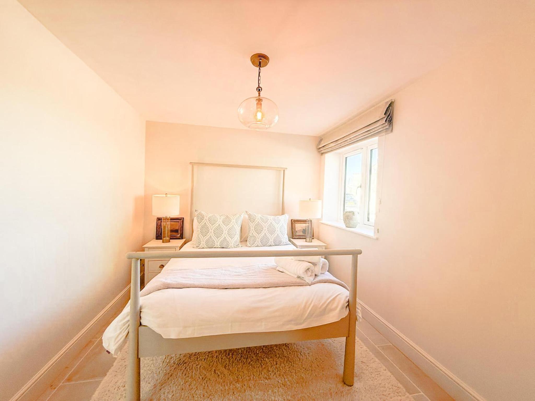 Serene Cotswold Escape 360 Views Private Acres Dog Friendly