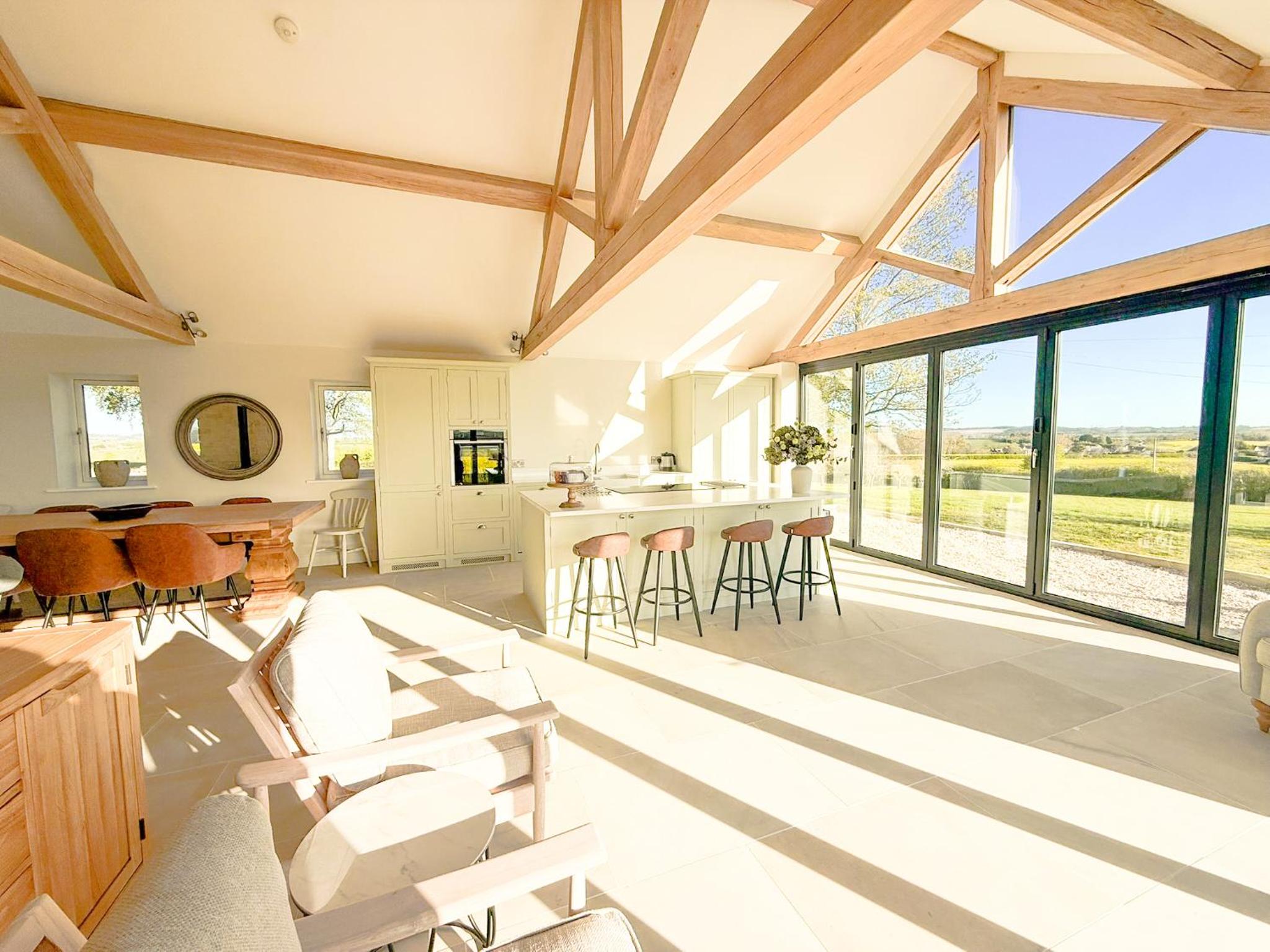 Serene Cotswold Escape 360 Views Private Acres Dog Friendly