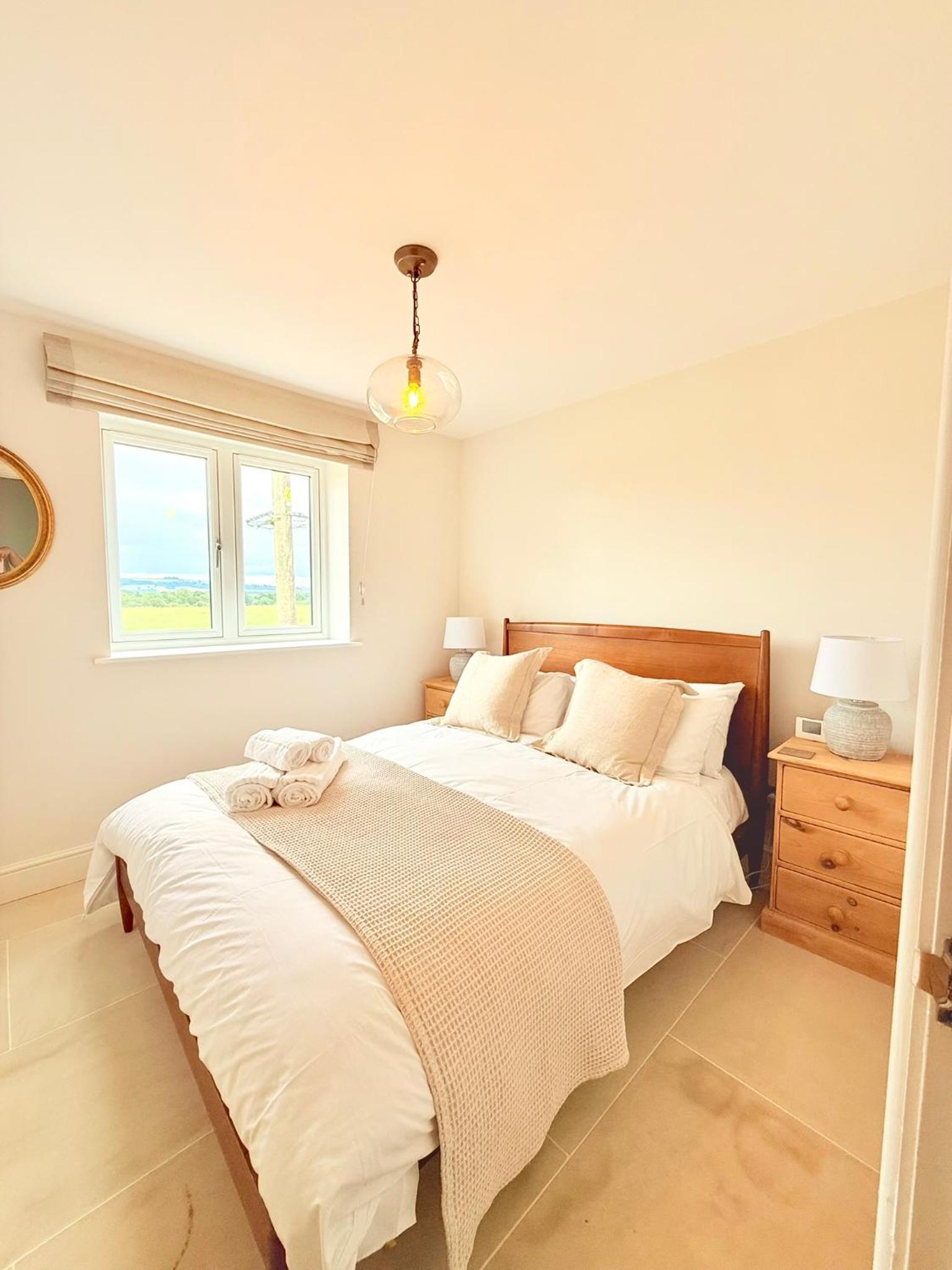 Serene Cotswold Escape 360 Views Private Acres Dog Friendly