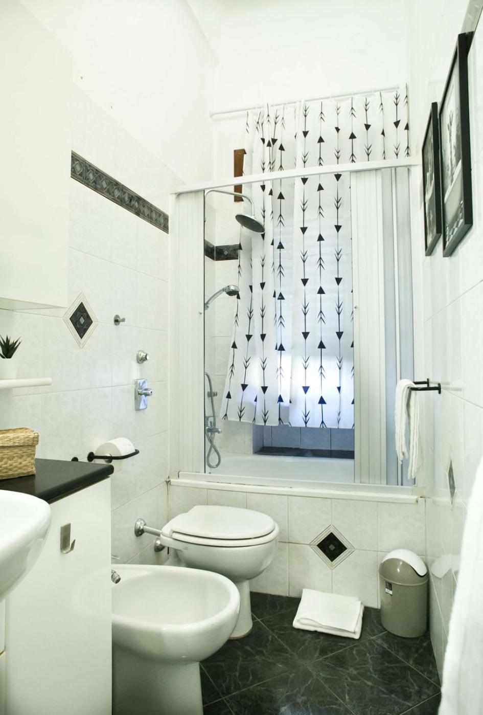 Bilocale Nova Milanese vicino Milano Monza - Parcheggio, terrazzo, Wifi, AC, Netfilx -