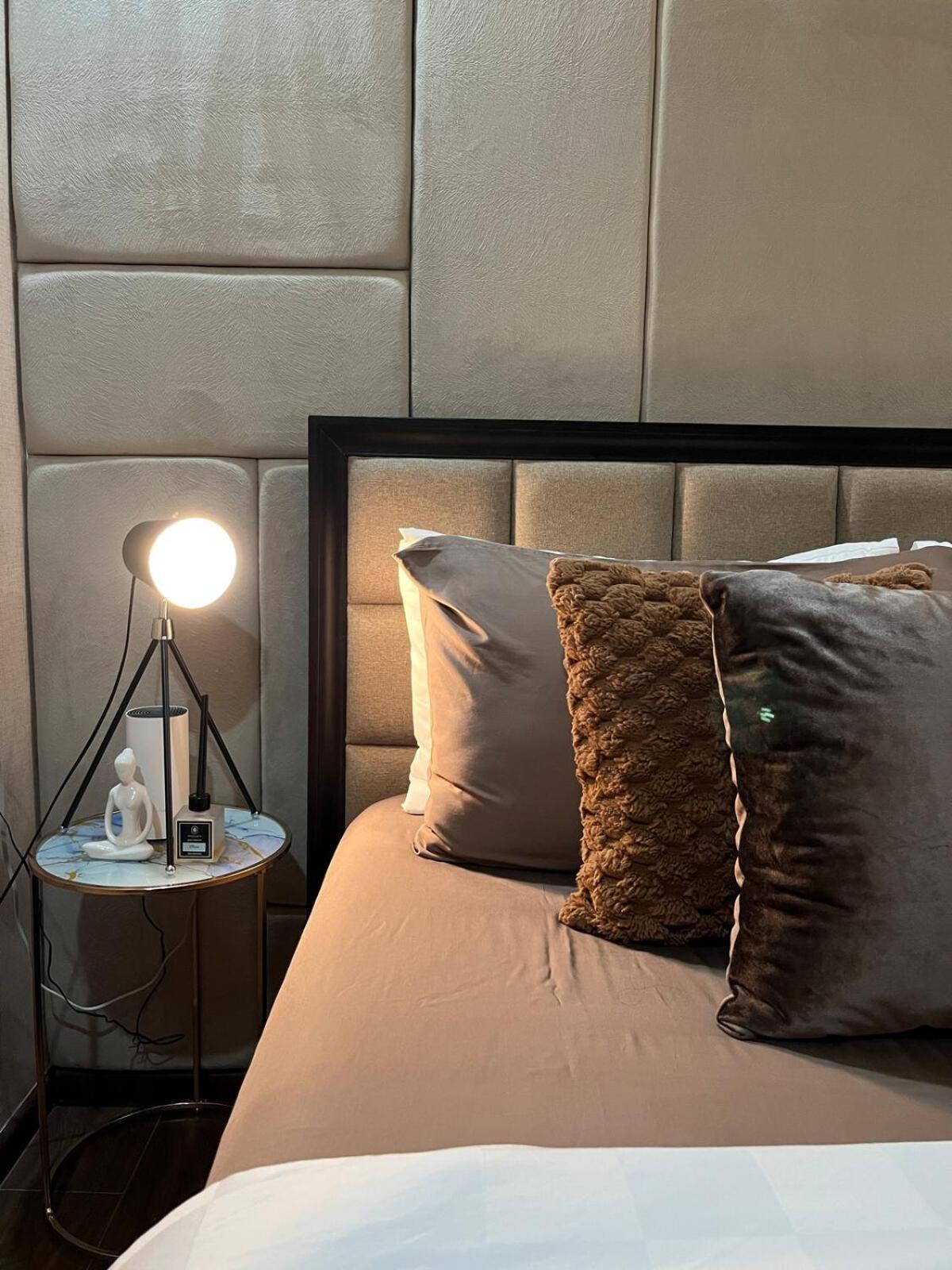 Modern & Cozy 1BR with City and Mt Apo View near Abreeza Mall
