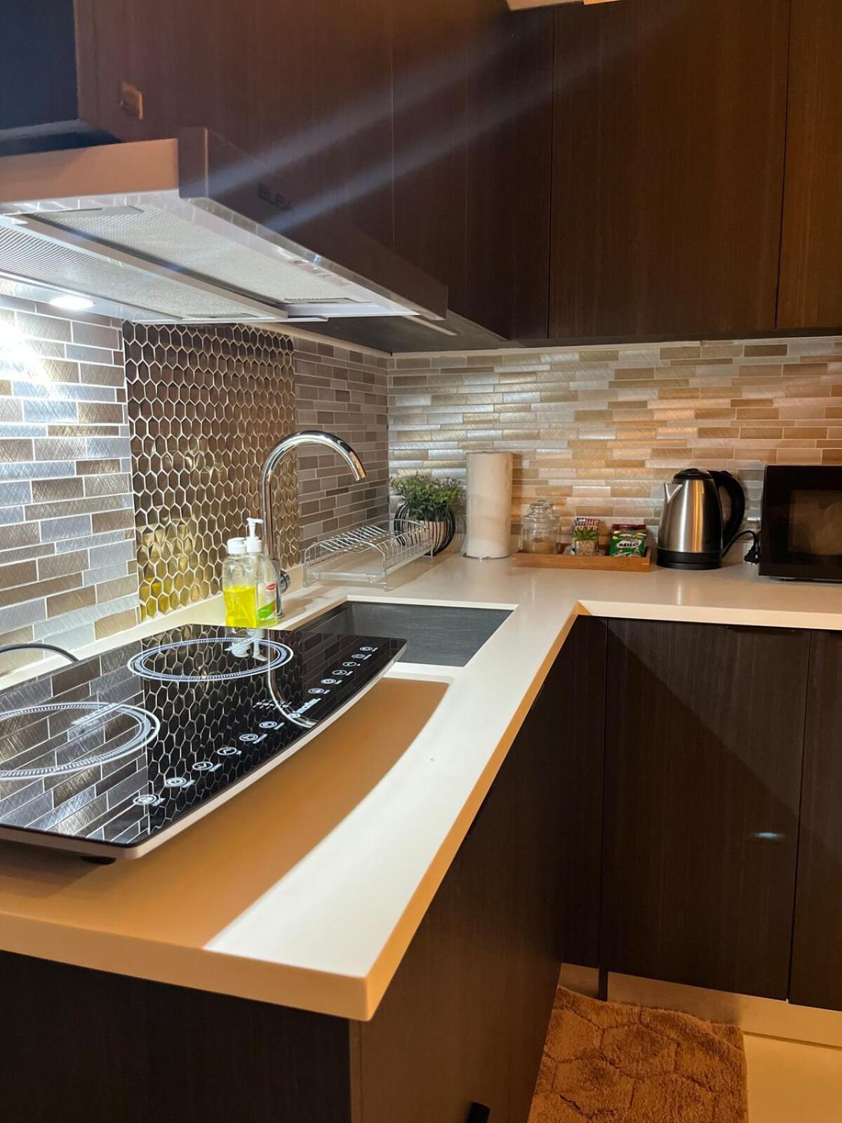 Modern & Cozy 1BR with City and Mt Apo View near Abreeza Mall