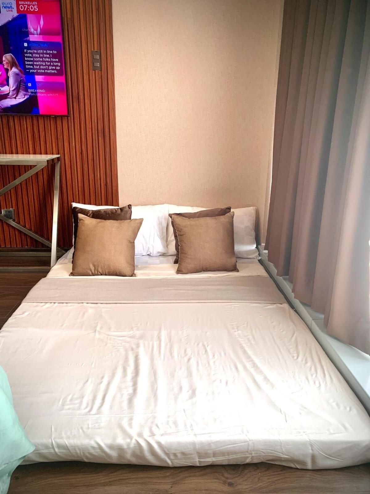 Modern & Cozy 1BR with City and Mt Apo View near Abreeza Mall