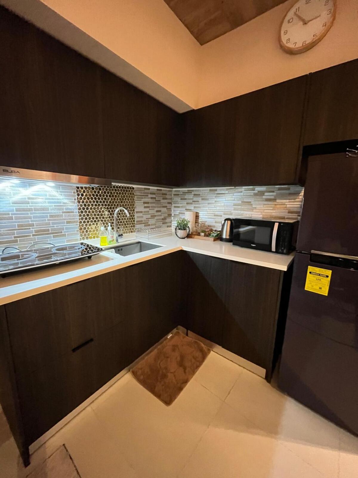 Modern & Cozy 1BR with City and Mt Apo View near Abreeza Mall