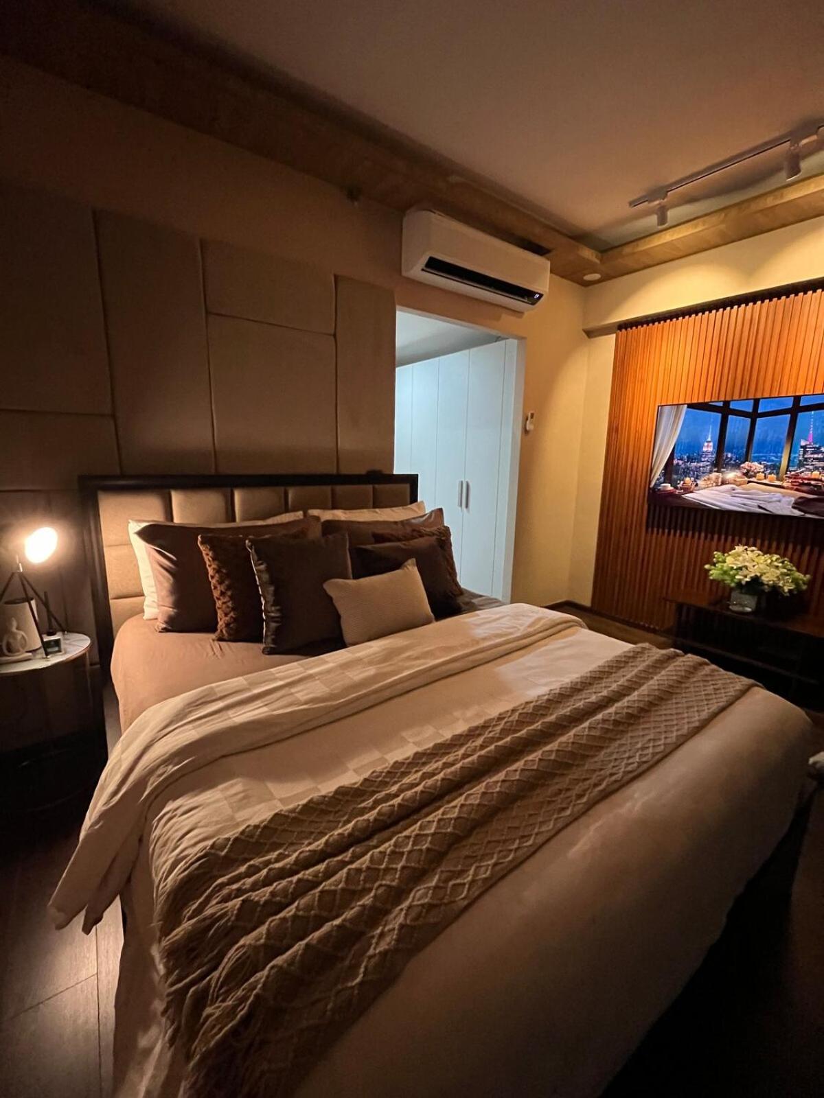 Modern & Cozy 1BR with City and Mt Apo View near Abreeza Mall