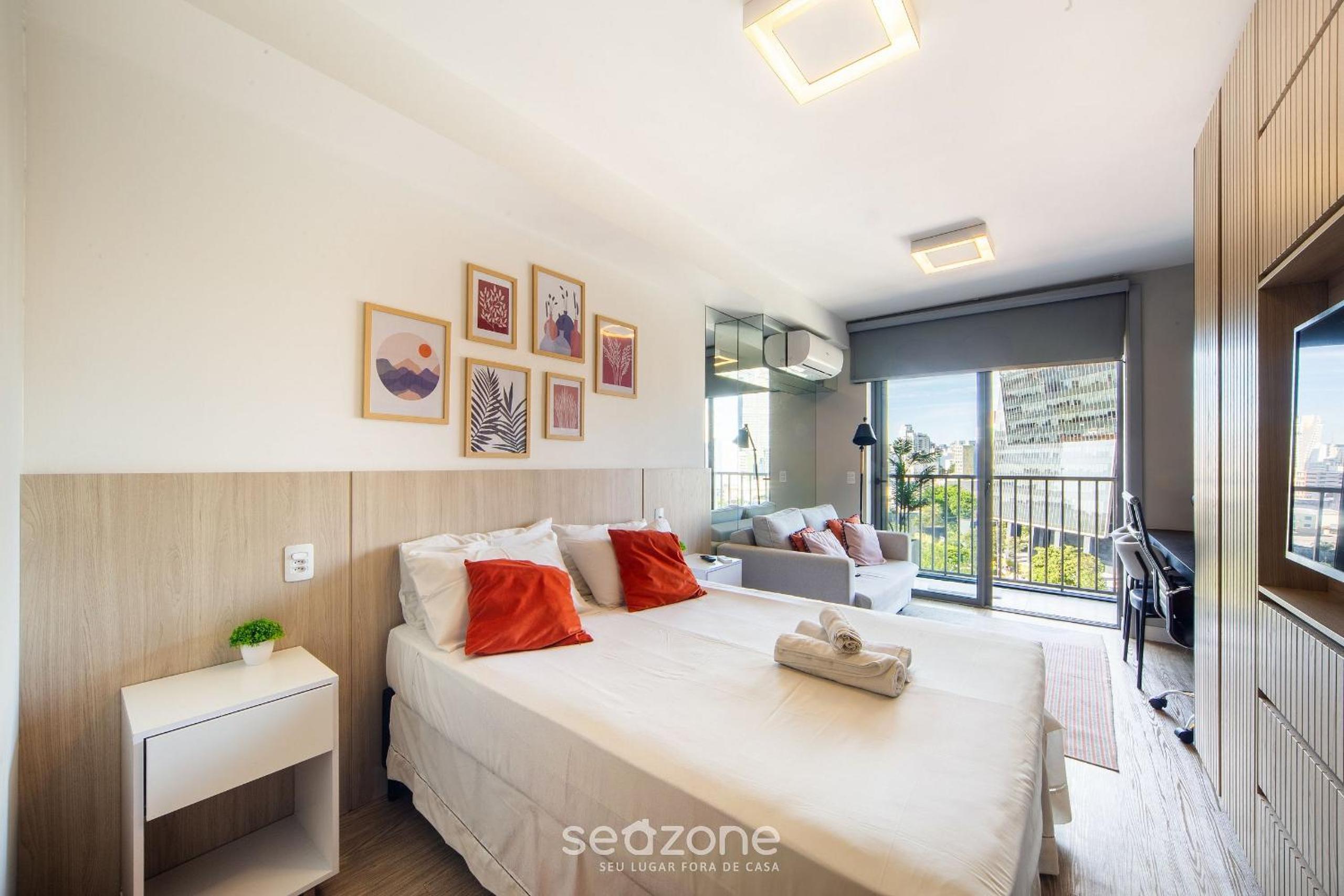 Beautiful Studio 290m from the Metro HOX1010