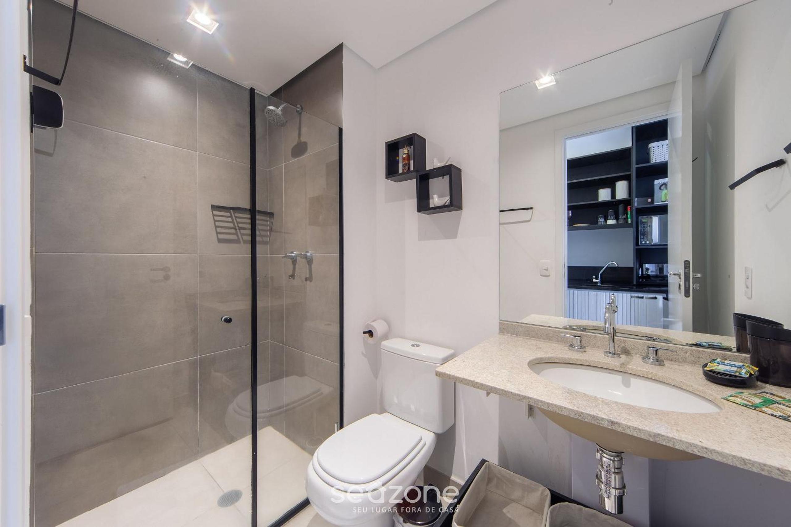 Beautiful Studio 290m from the Metro HOX1010