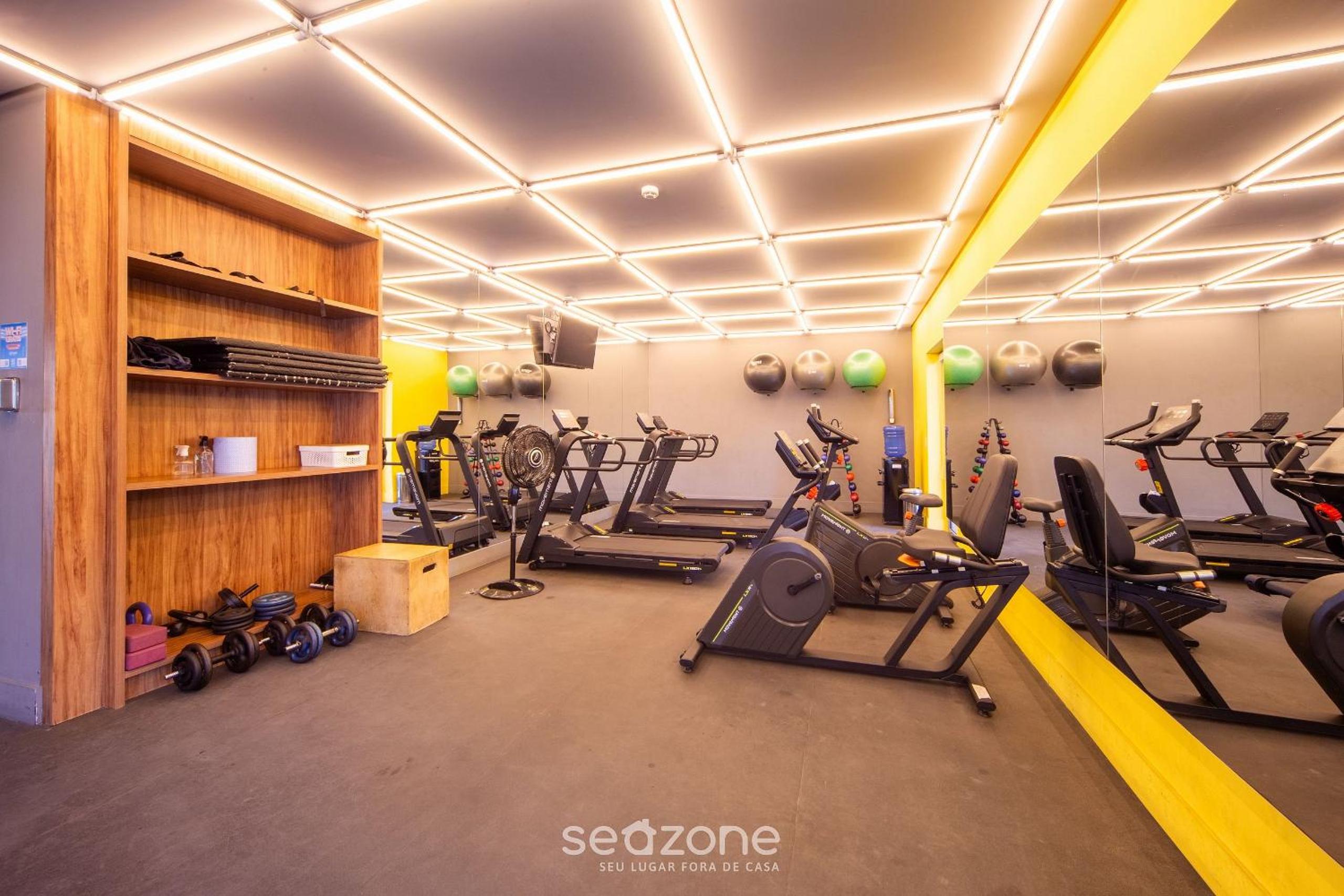 Beautiful Studio 290m from the Metro HOX1010