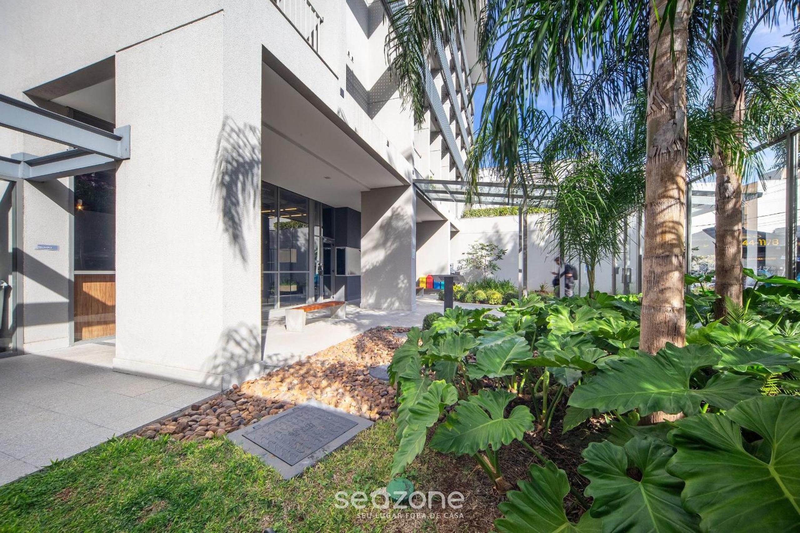 Beautiful Studio 290m from the Metro HOX1010
