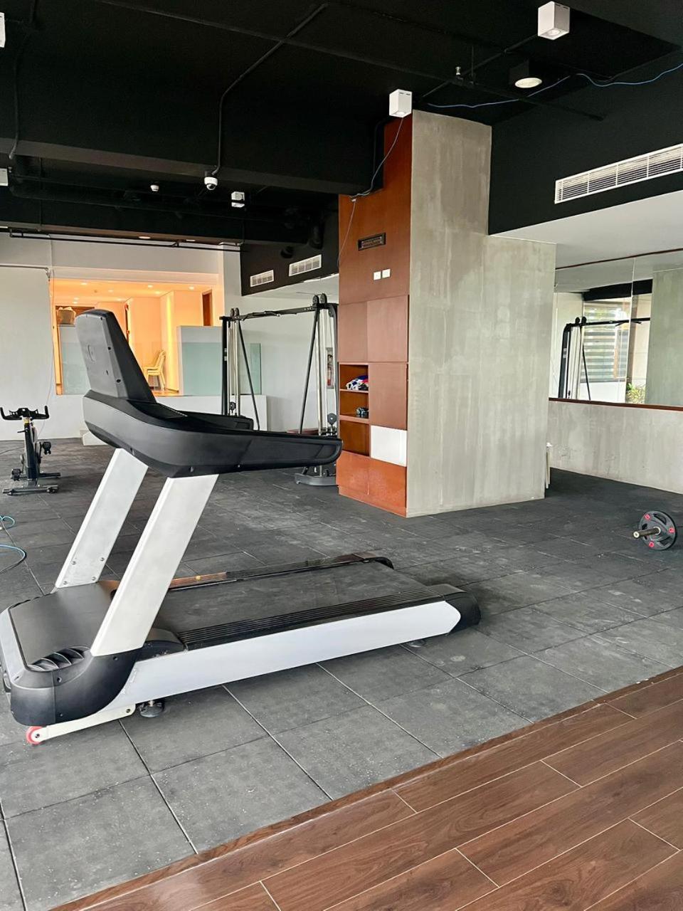Modern & Cozy 1BR with City and Mt Apo View near Abreeza Mall