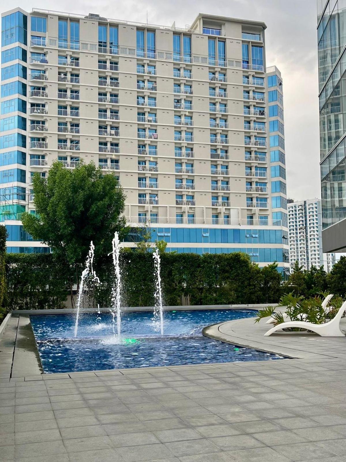Modern & Cozy 1BR with City and Mt Apo View near Abreeza Mall