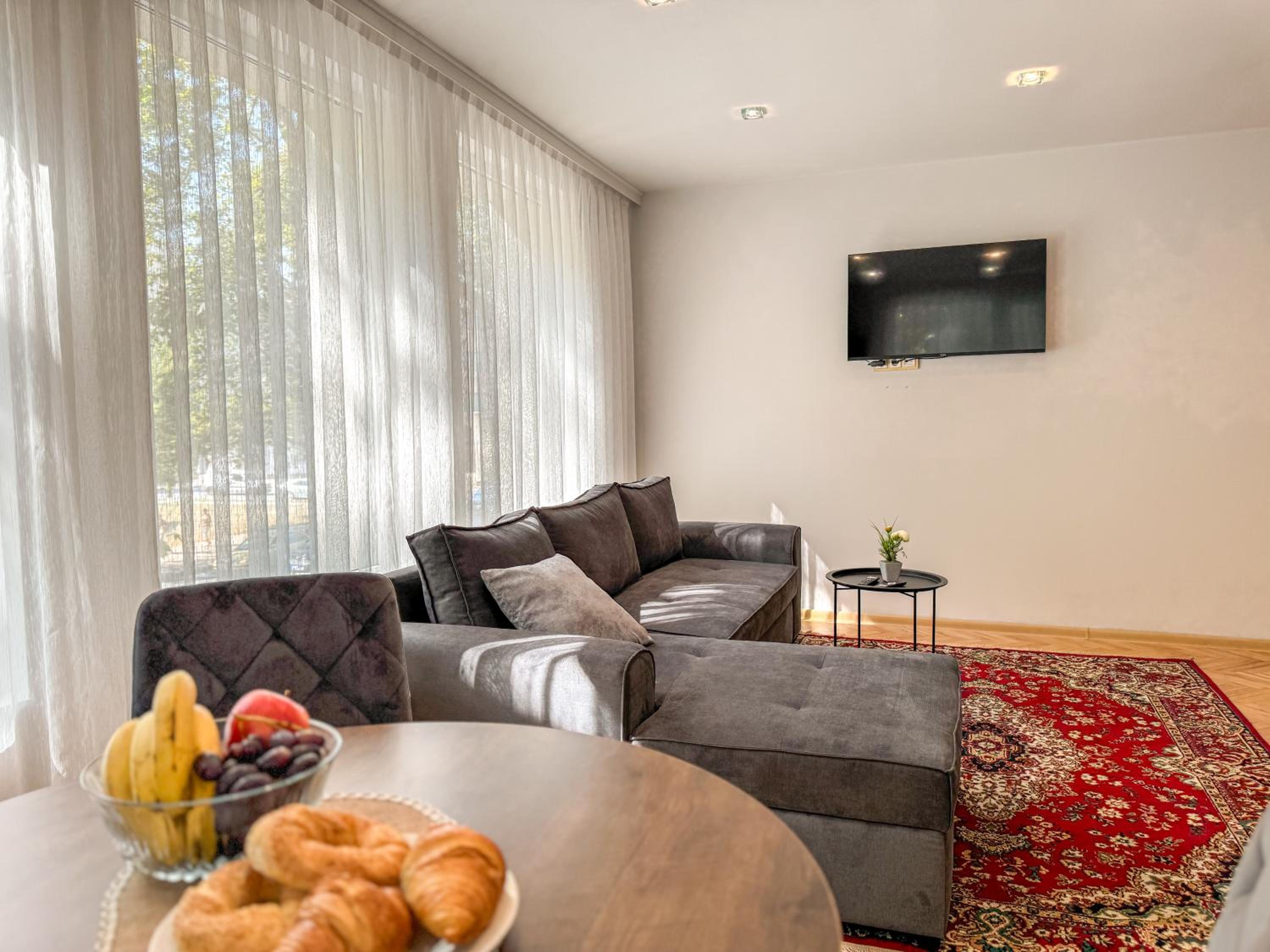 2BR Central and Cosy Trimonsium Apartment 5min from pedestrian street