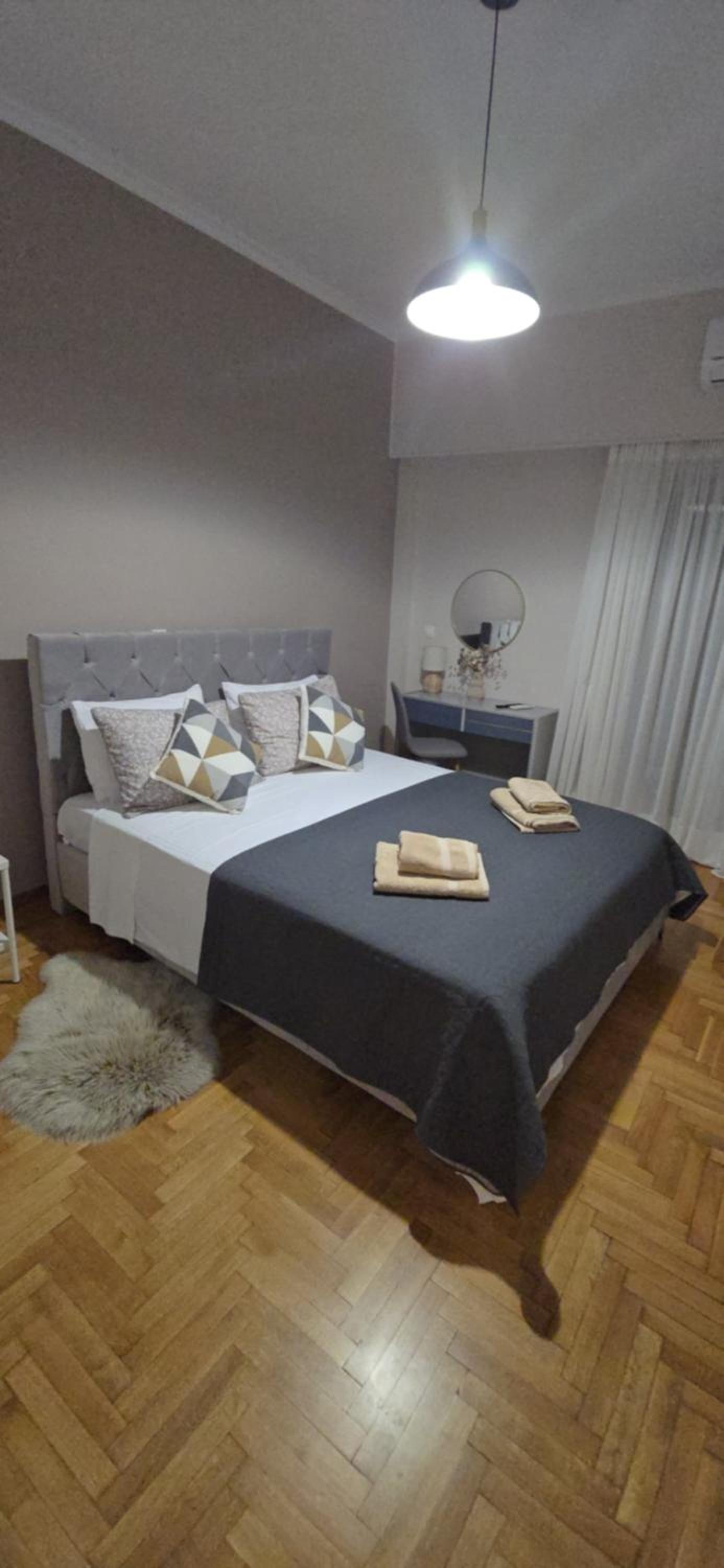 central elegant apartment in koukaki,near acropoli