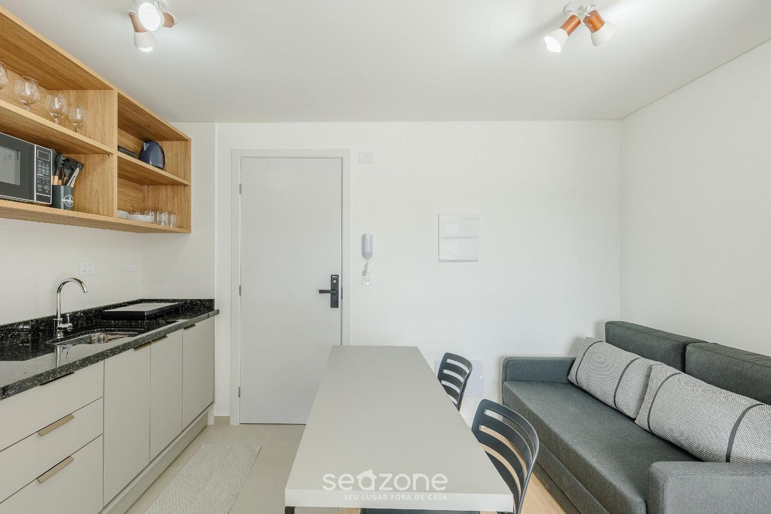 Your complete stay in a building w/ a gym and garage in Curitiba - PLAGs