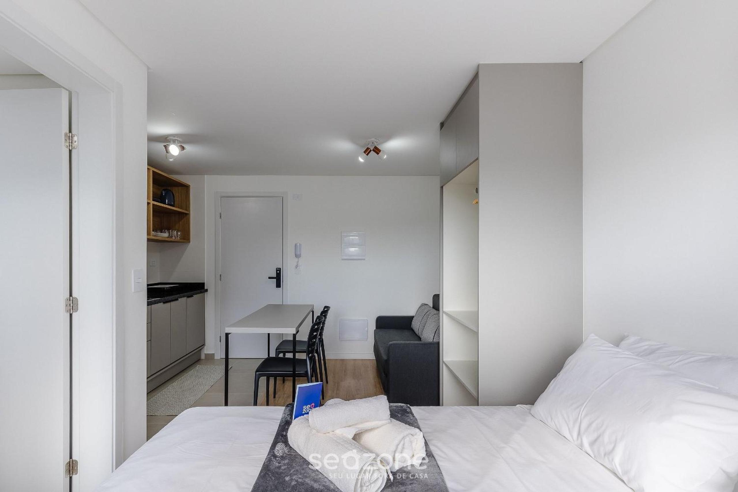 Your complete stay in a building w/ a gym and garage in Curitiba - PLAGs
